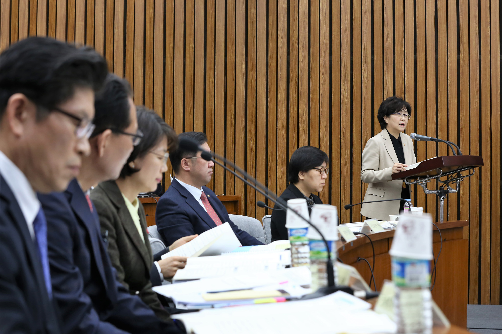 정치;국회;미세먼지대책특별위원회;김은희;환경부장관