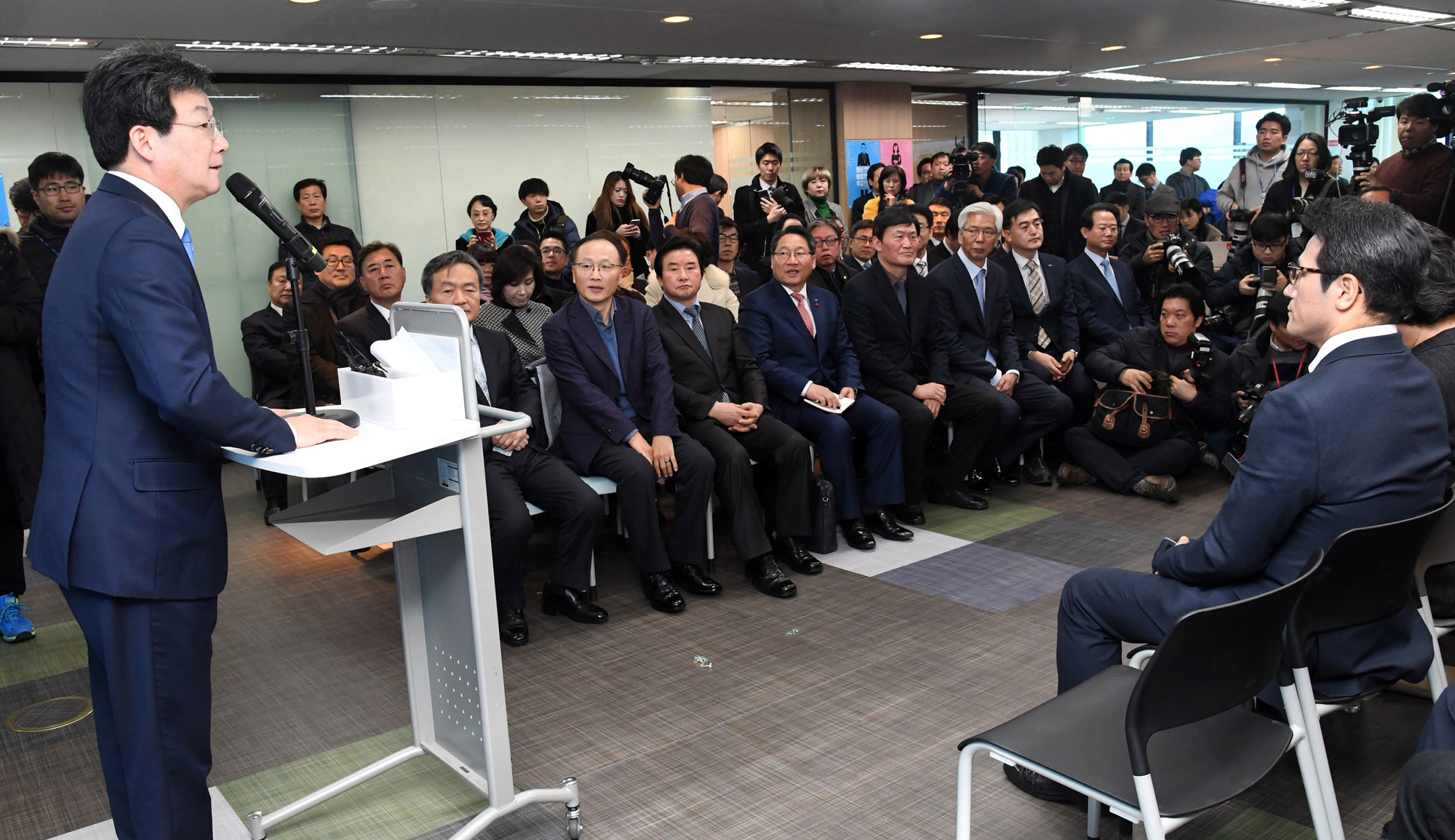 정치;국회;유승민;바른정당창당1주년