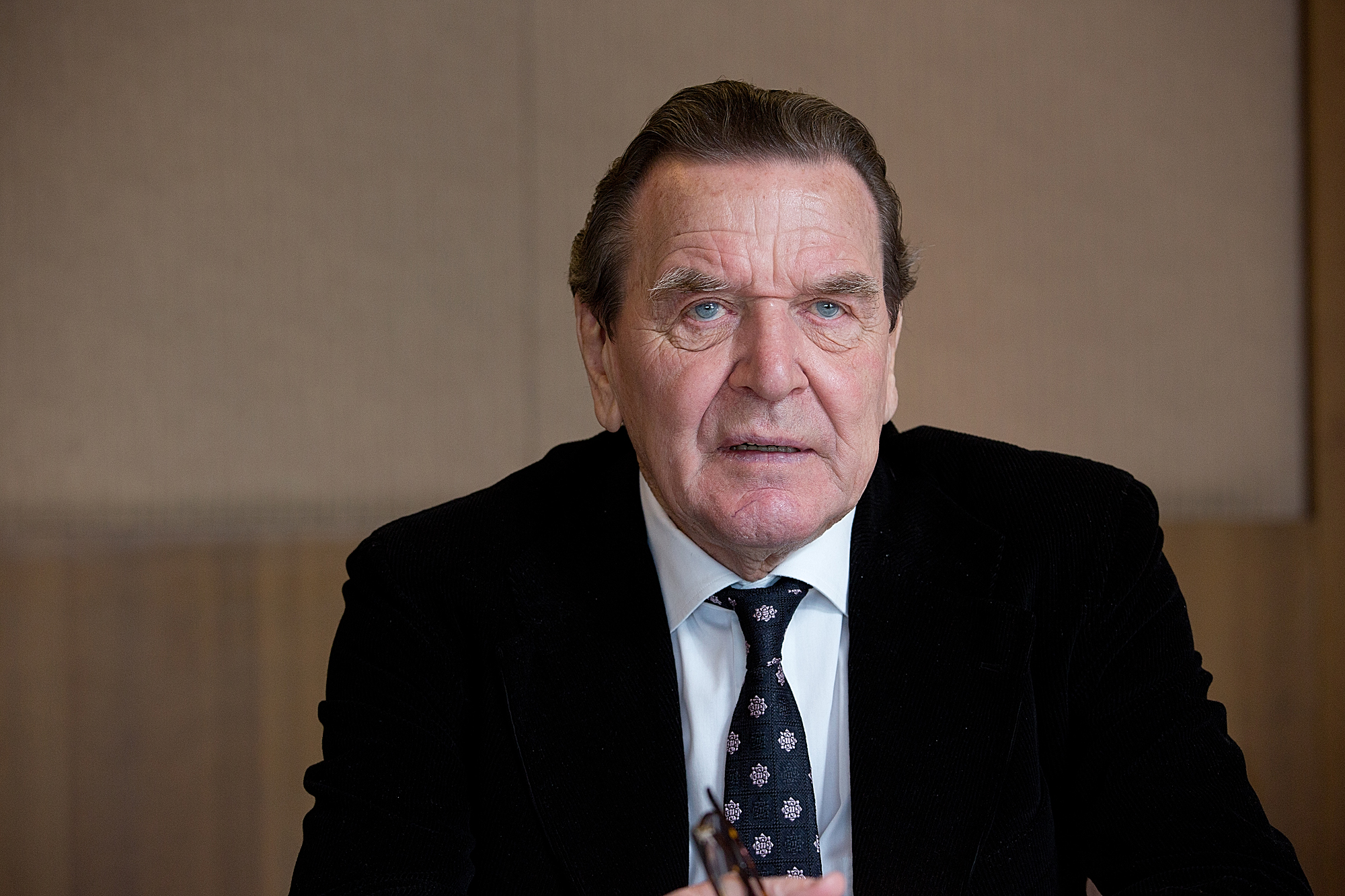 슈뢰더;독일;전총리;결혼;김소연