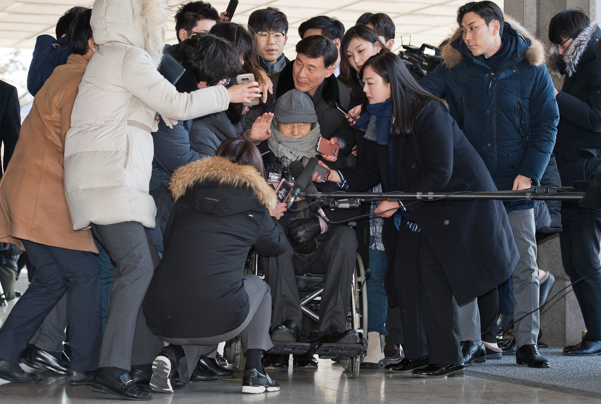 정치;사회;국가정보원;이명박정부;이명박;이상득;특수활동비;국정원특수활동비;서울중앙지검;원세훈국정원장