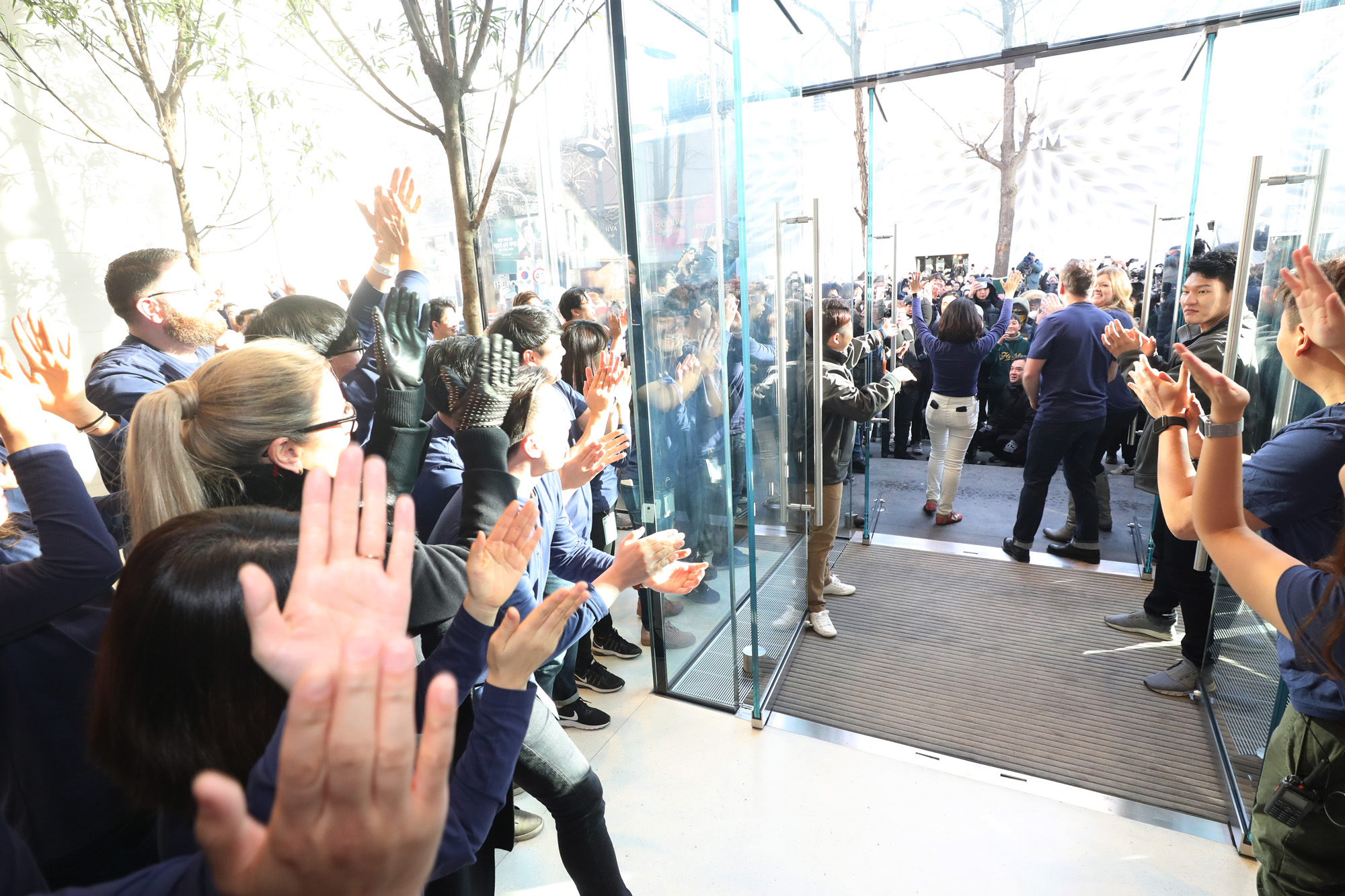 경제;IT;정보통신;전자제품;기업;애플;apple;애플스토어;국내애플스토어개장;지니어스바;애플가로수길