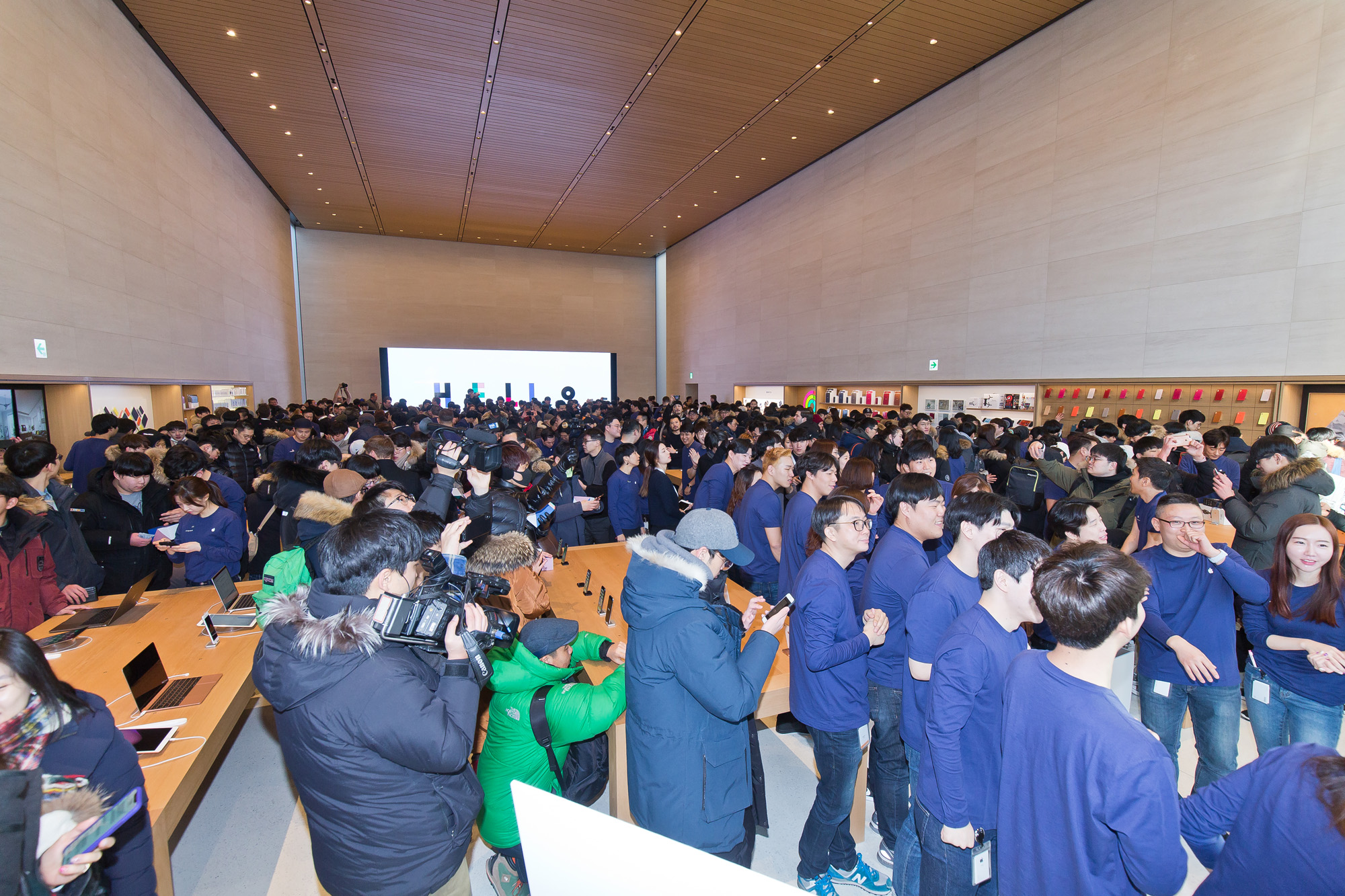 경제;IT;정보통신;전자제품;기업;애플;apple;애플스토어;국내애플스토어개장;지니어스바;애플가로수길