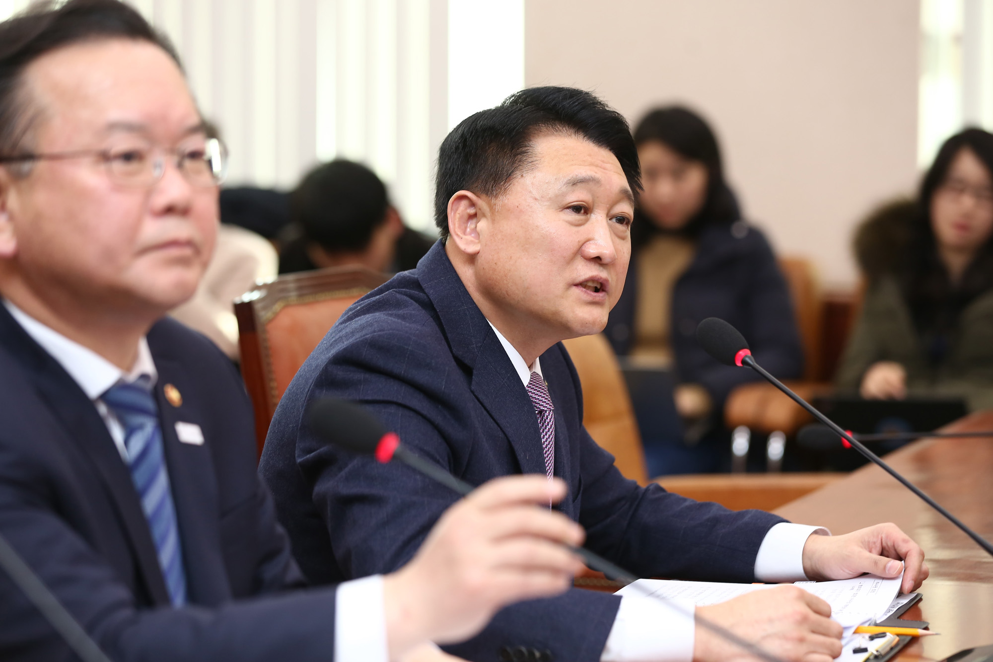 정치;국회;법제사법위원회;김부겸;소방법;이철성;경찰청장