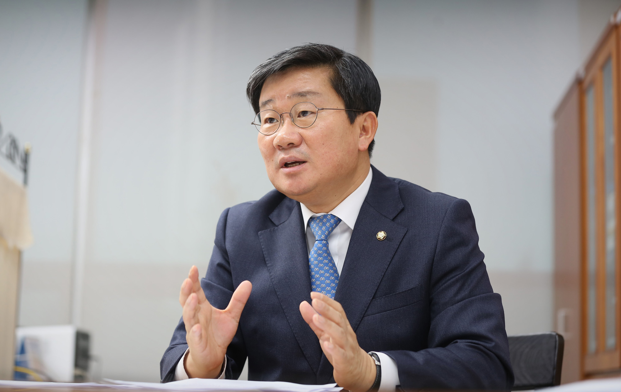 정치;국회;전해철;인터뷰