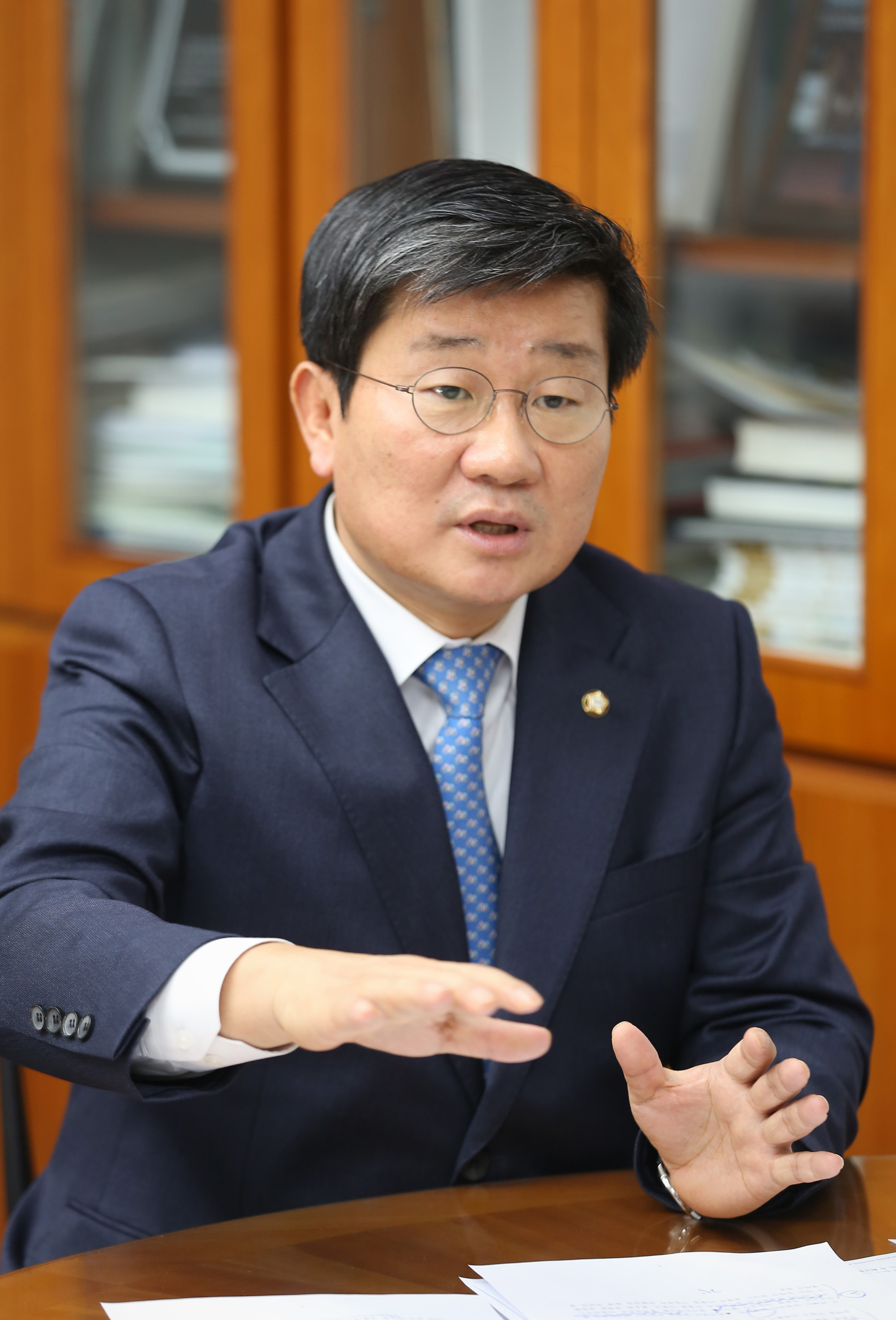 정치;국회;전해철;인터뷰