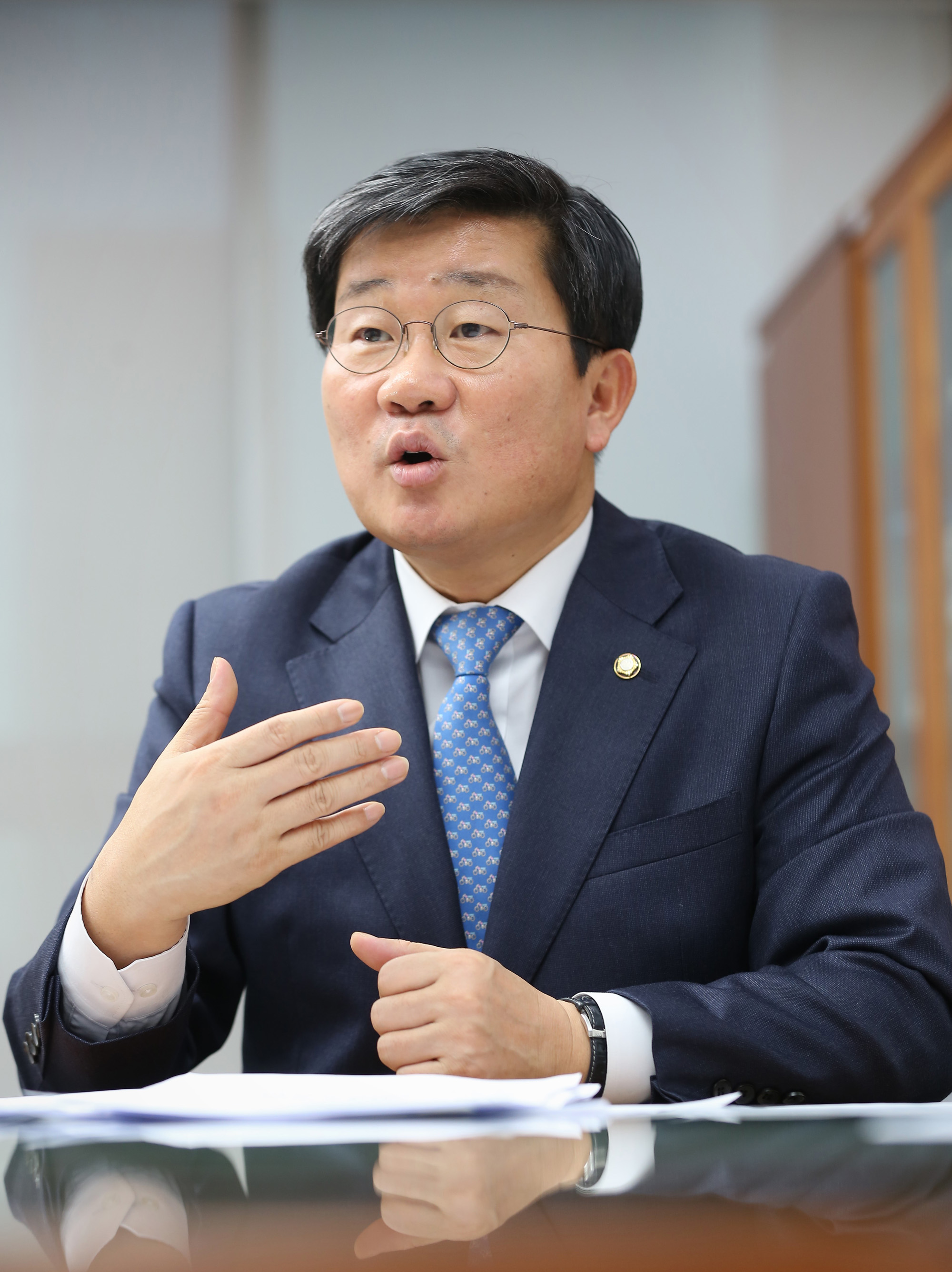 정치;국회;전해철;인터뷰