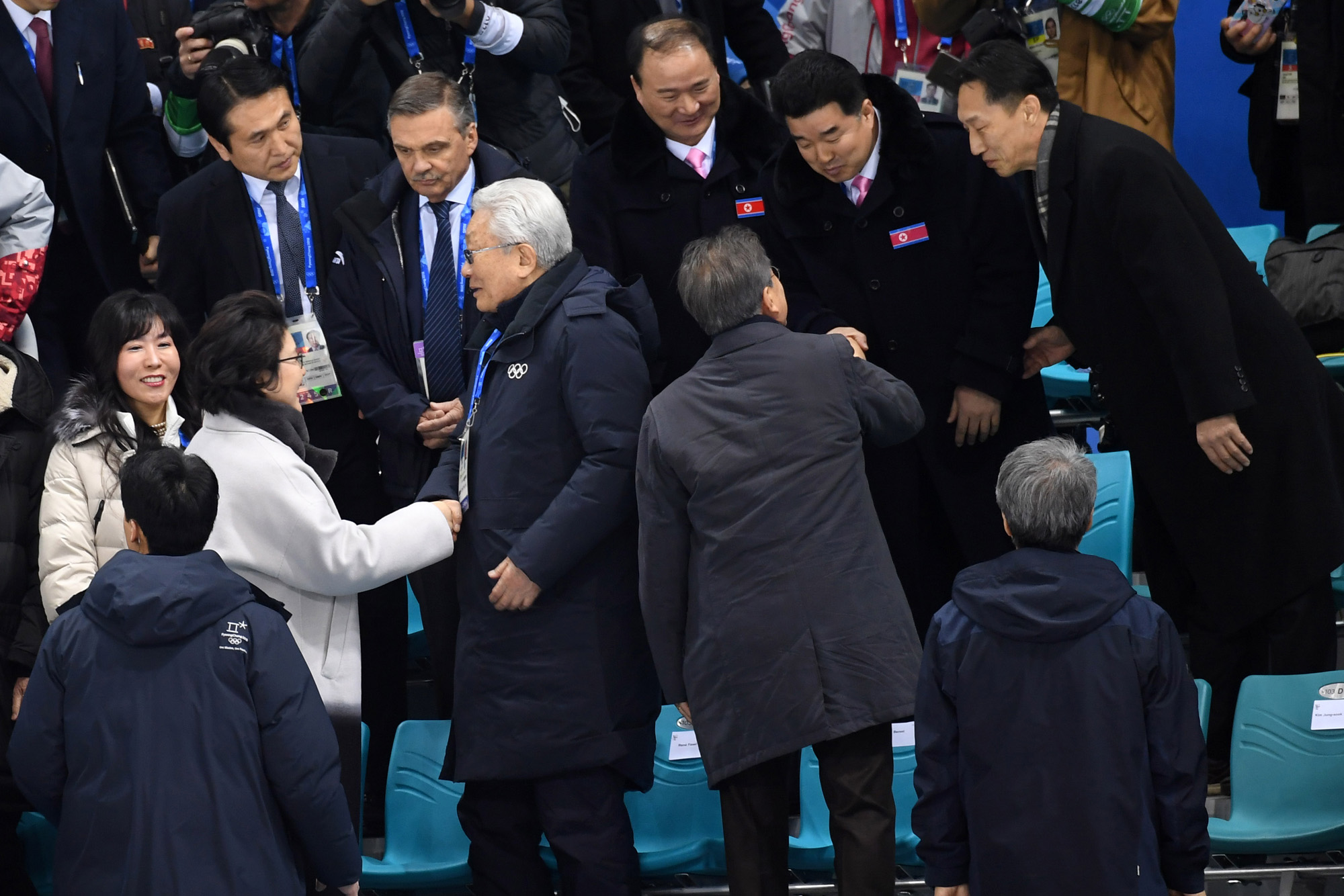 평창올림픽;여자하키단일팀;북한응원단;김여정;문재인