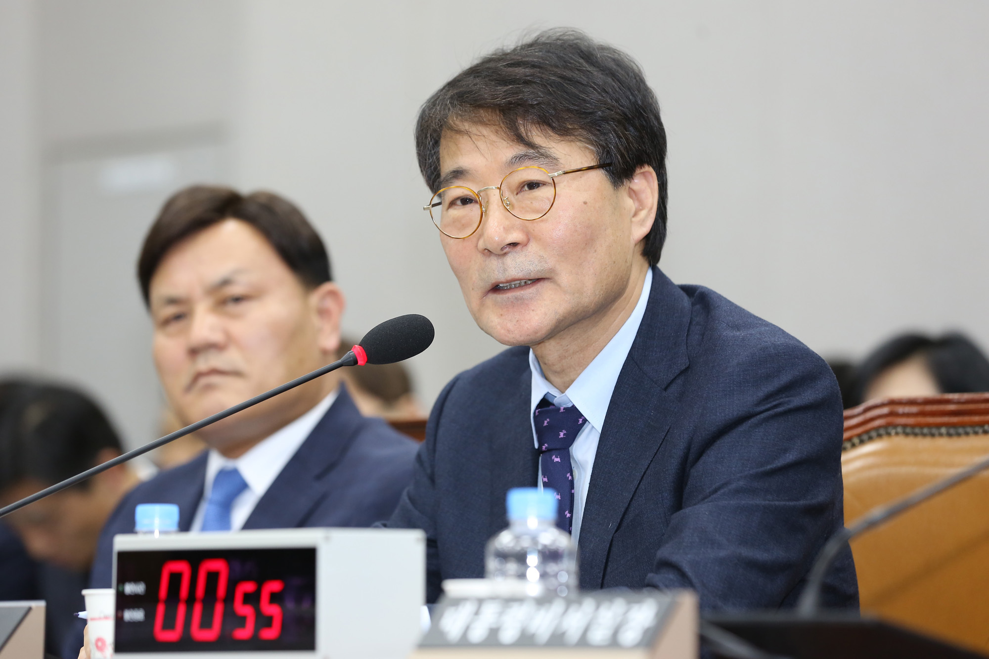 정치국회;국회운영위원회;장하성대통령비서실정책실장