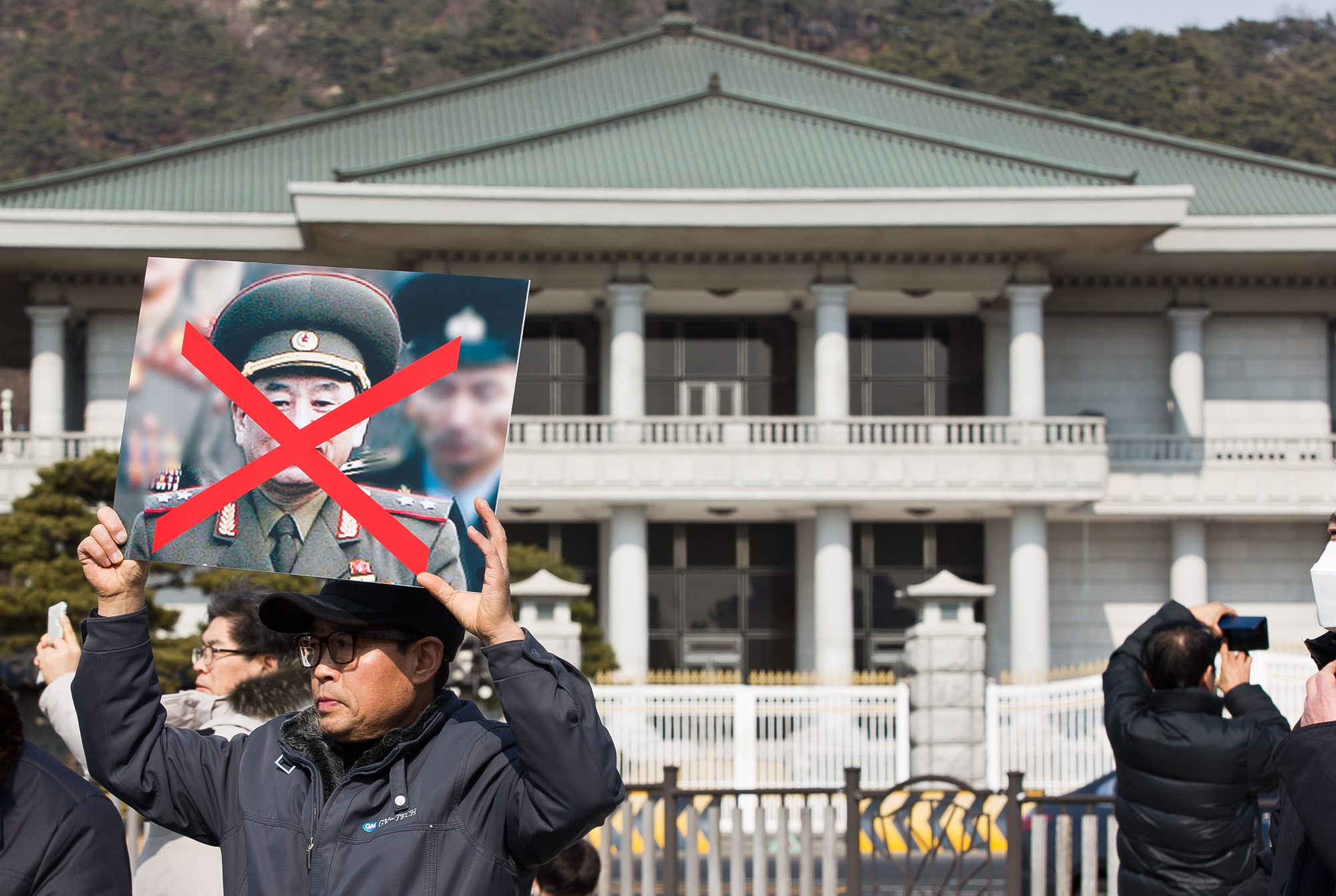 사회;사건사고;시위;집회;기자회견;북한규탄;천안함46용사유족회;천안함예비역전우회;김영철;북한노동당중앙위원회부위원장;김영철방남규탄기자회견