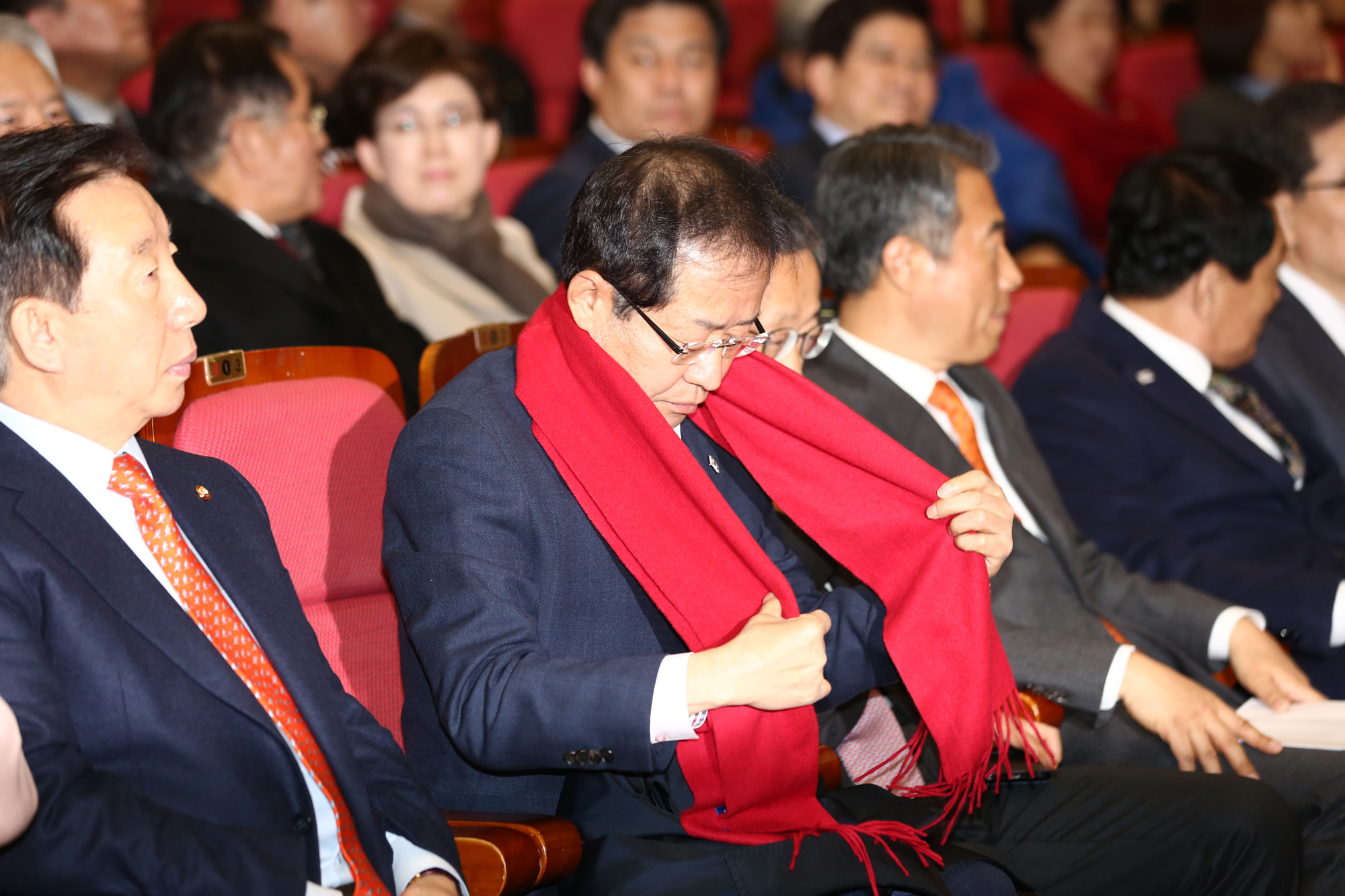정치국회;자유한국당개헌;국민개헌대토론회;홍준표대표