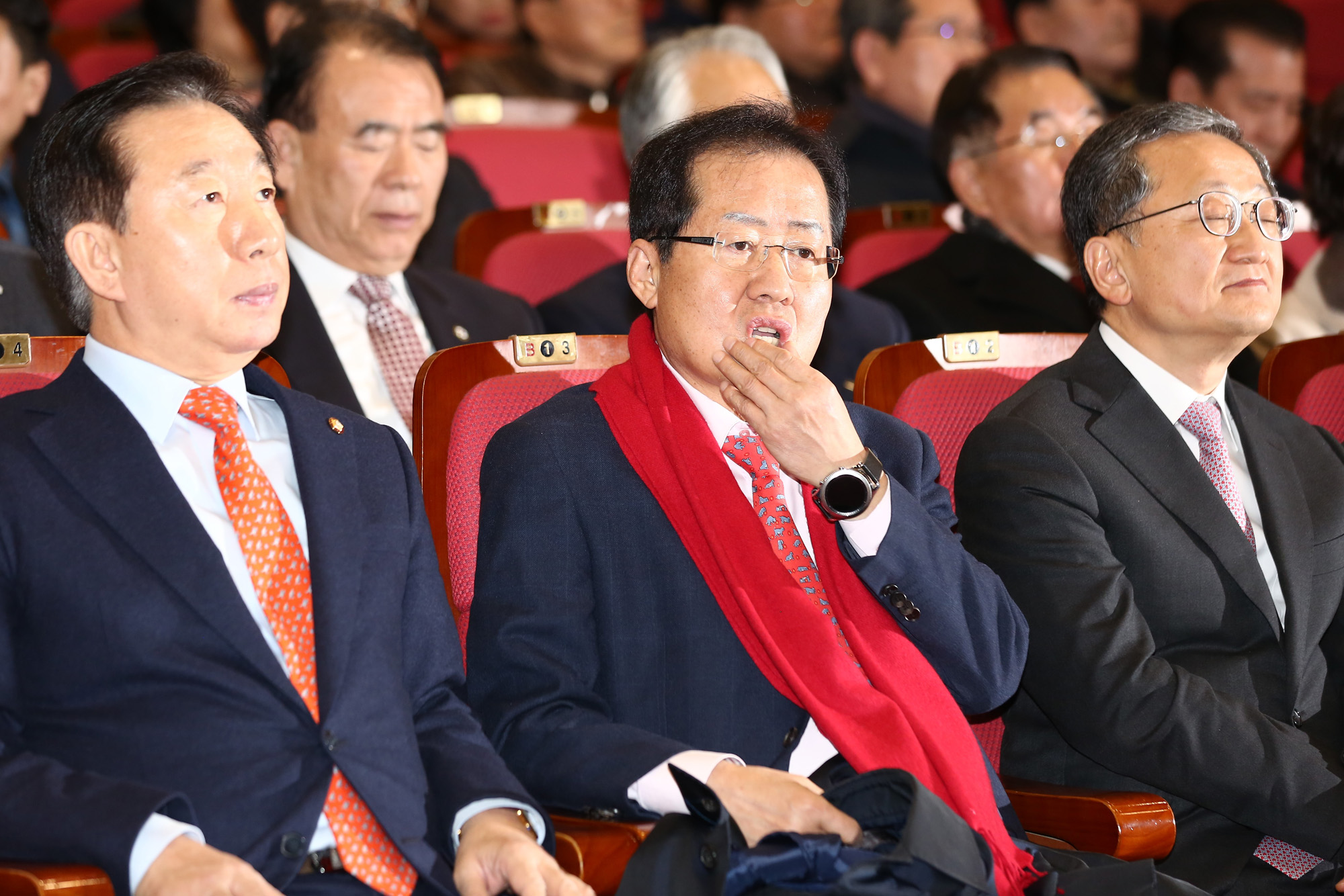 정치국회;자유한국당개헌;국민개헌대토론회;홍준표대표
