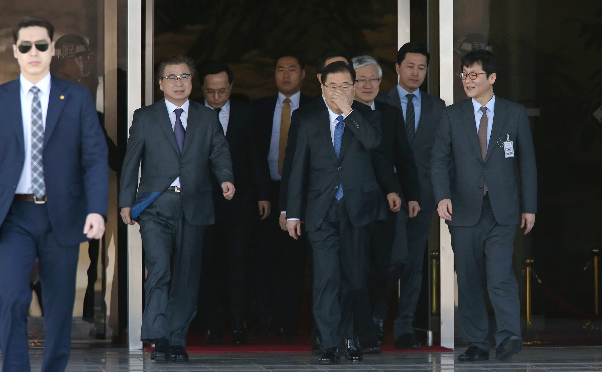 외교;북한;대북특사단;대북특별사절대표단;서울공항;대북특별사절단방북;특사단방북