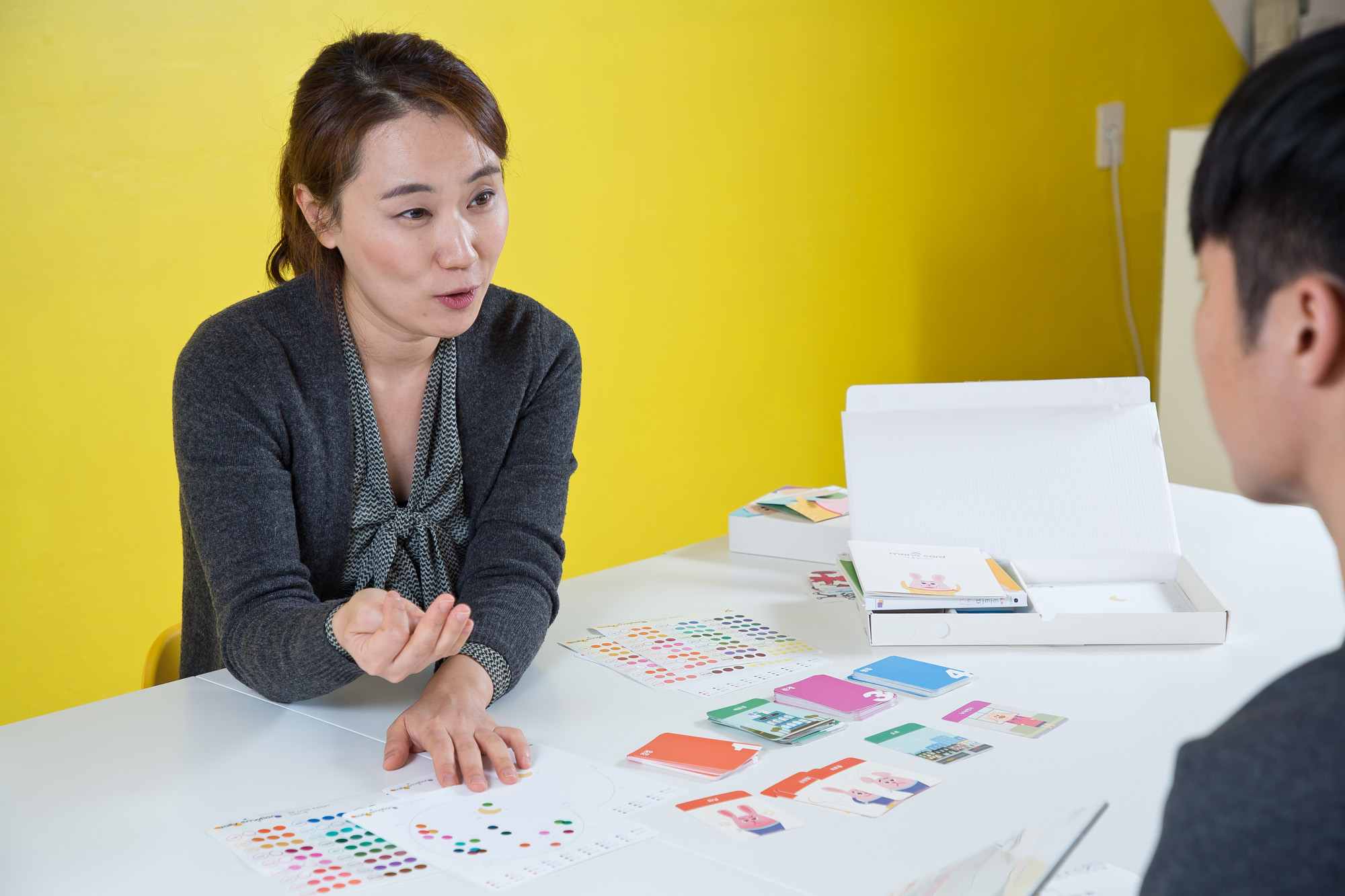 경제;기업;스타트업기업;벤처기업;마노컴퍼니;사회적경제마을센터;마노카드;육아교육;이유미