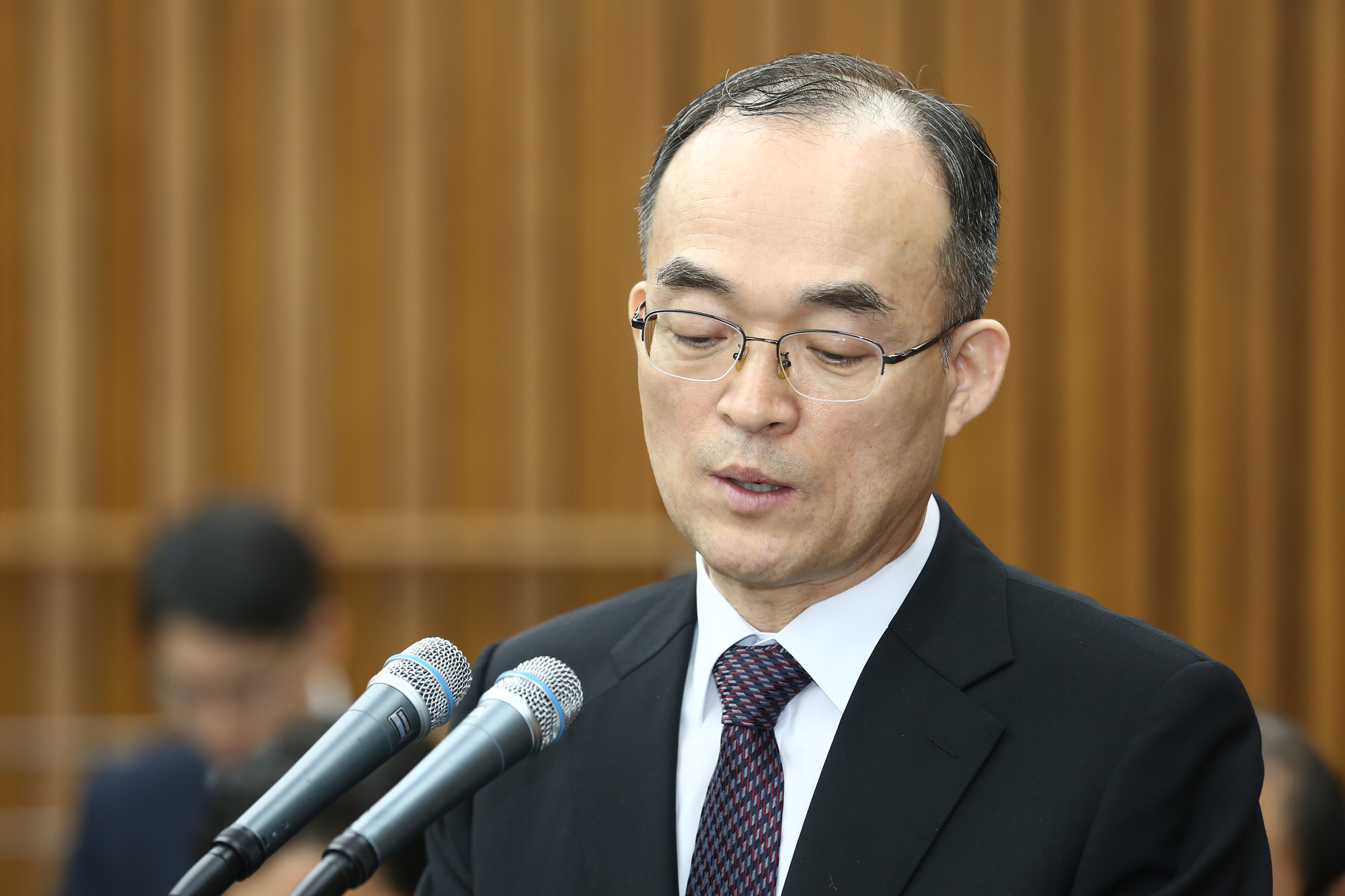 정치국회;사법개혁특별위원회;문무일검찰총장