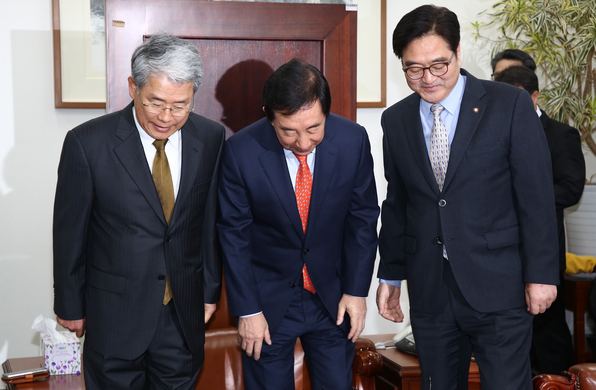 정치국회;여야3당원내대표회동;우원식;김성태;김동철
