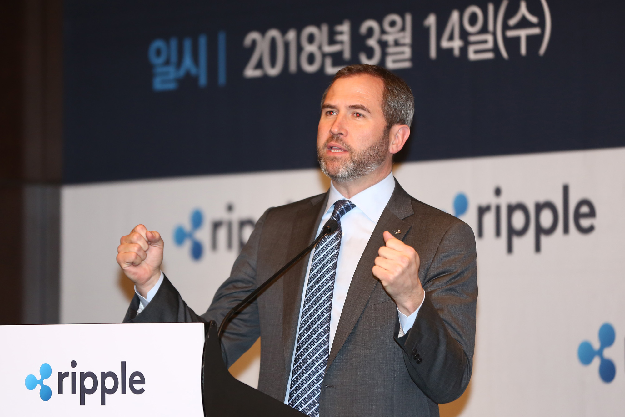 경제;암호화폐;리플CEO;브래드갈링하우스