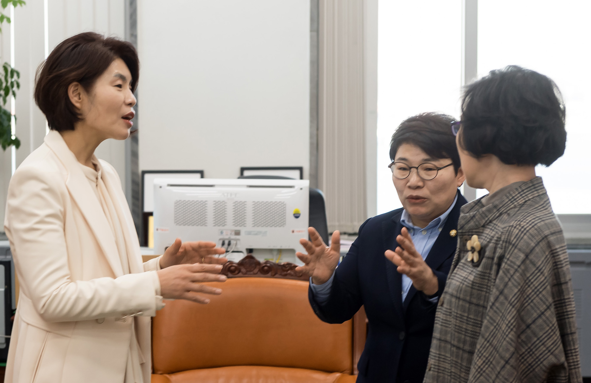 정치국회;고용노동소위원회;임이자위원장