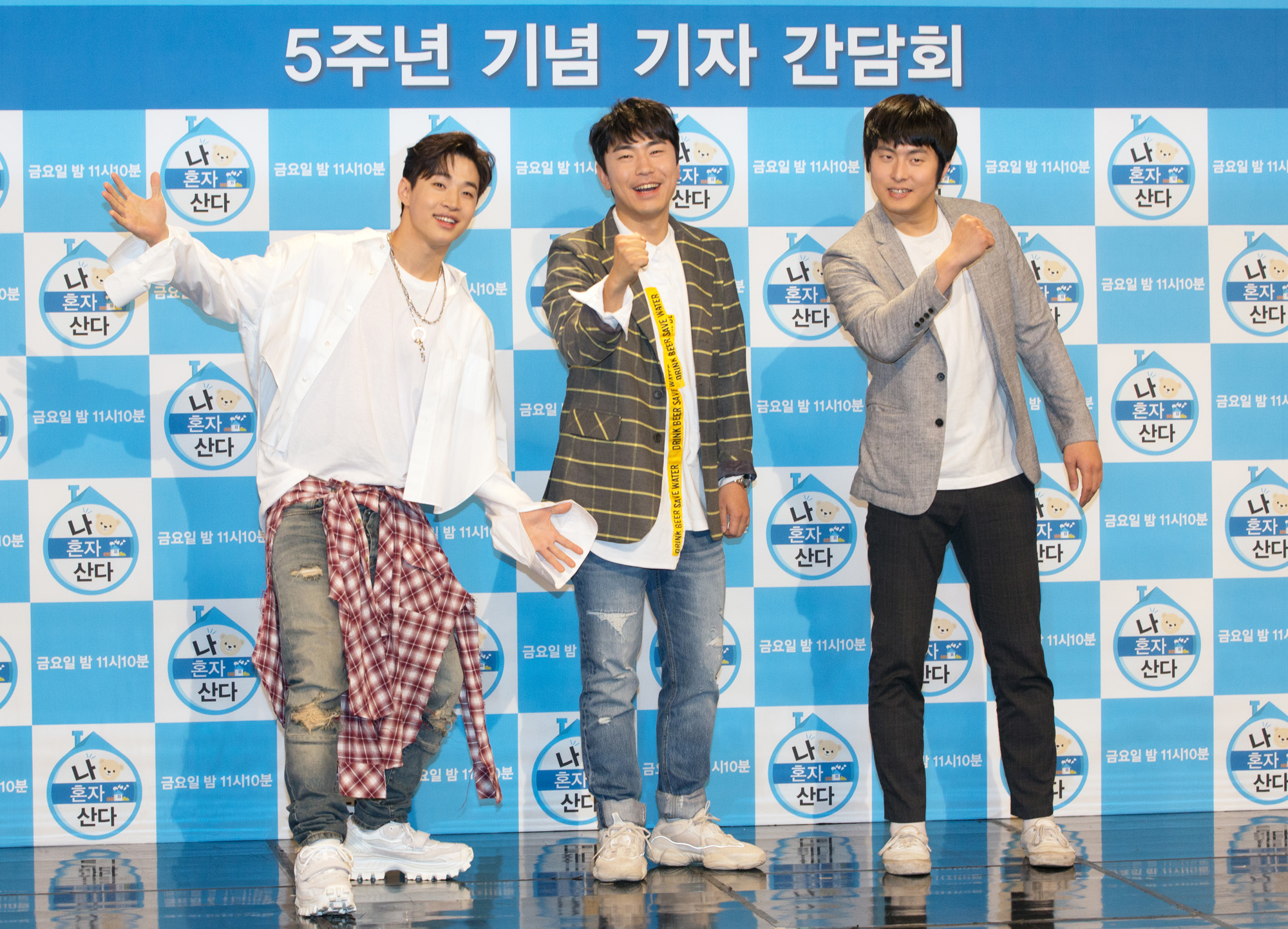 현무;한혜진;이시언;박나래;기안84;헨리;나혼자산다