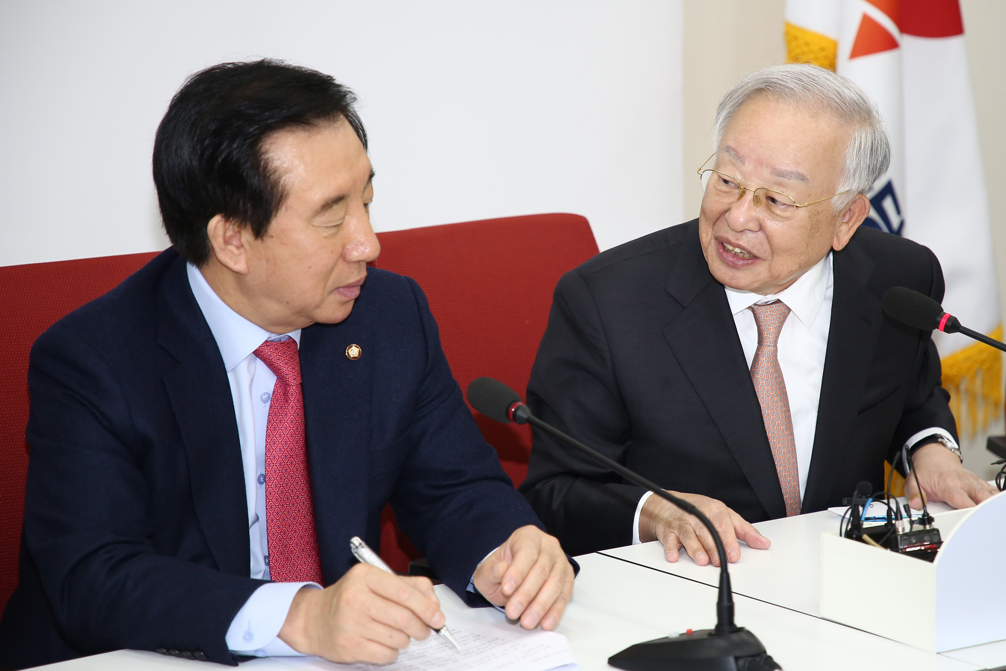 정치국회;손경식회장;경총회장