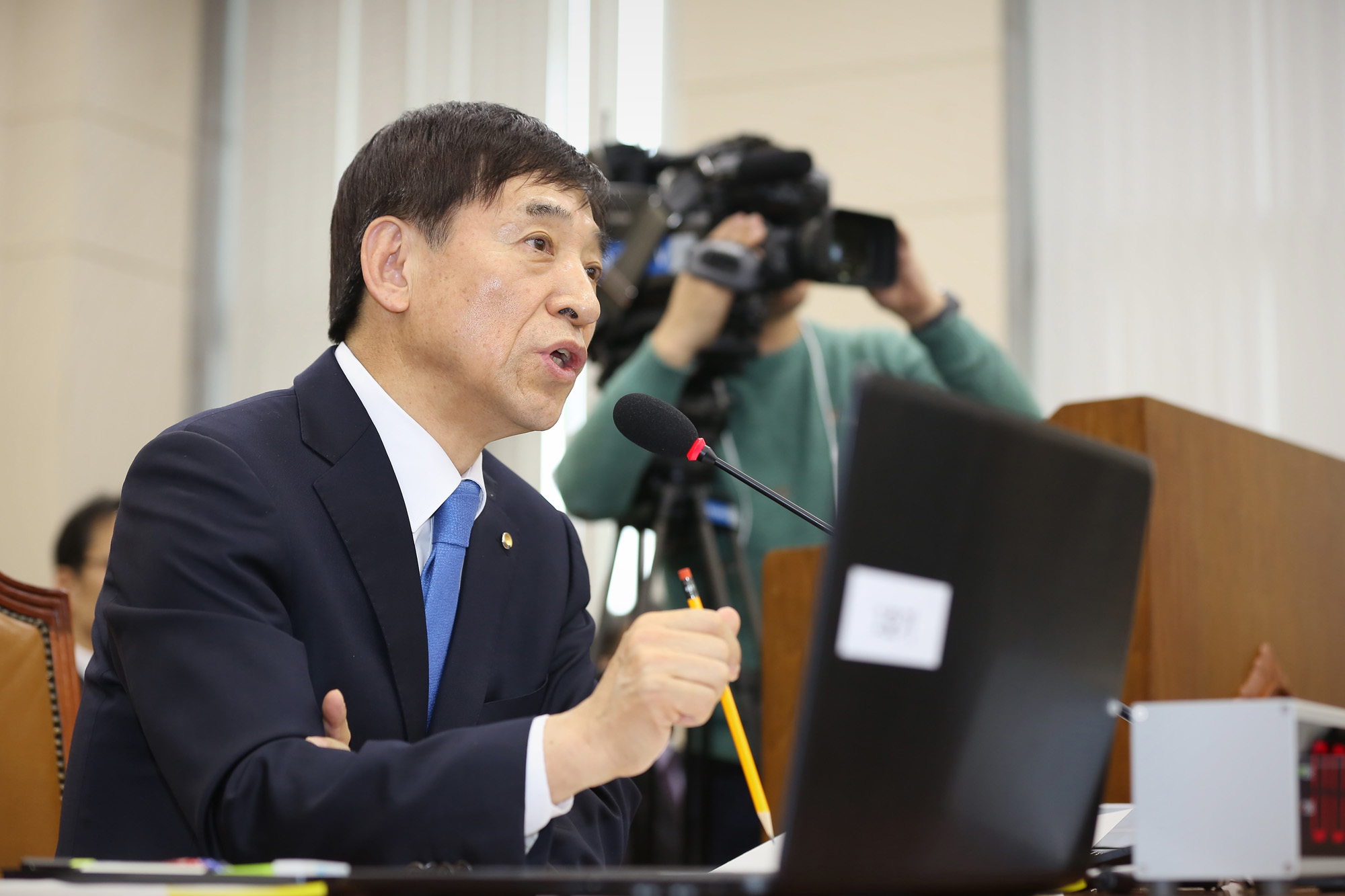 정치국회;이주열;한국은행총재인사청문회