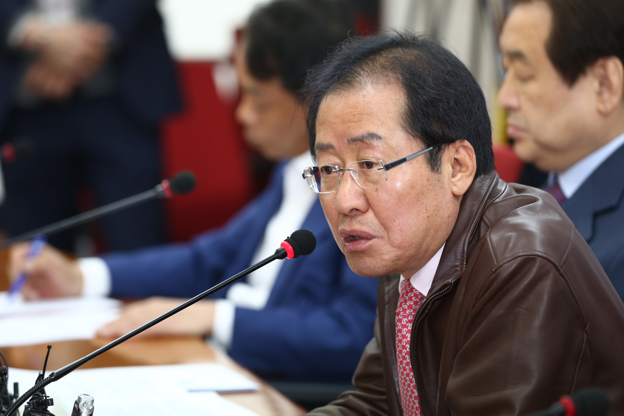 정치국회;자유한국당 북핵폐기추진특별위원회;김무성위원장;홍준표대표