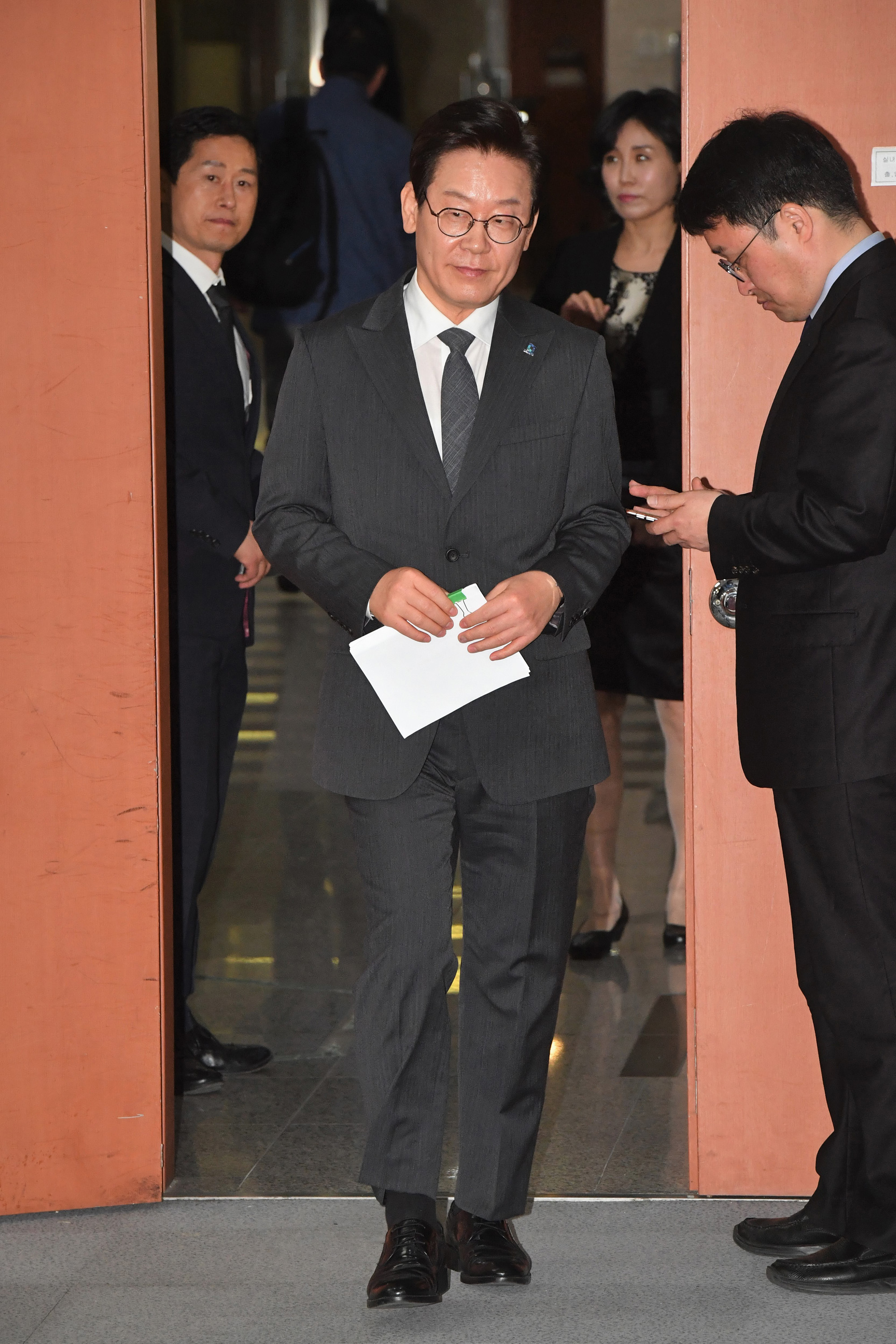 정치국회;이재명;경기지사출마선언