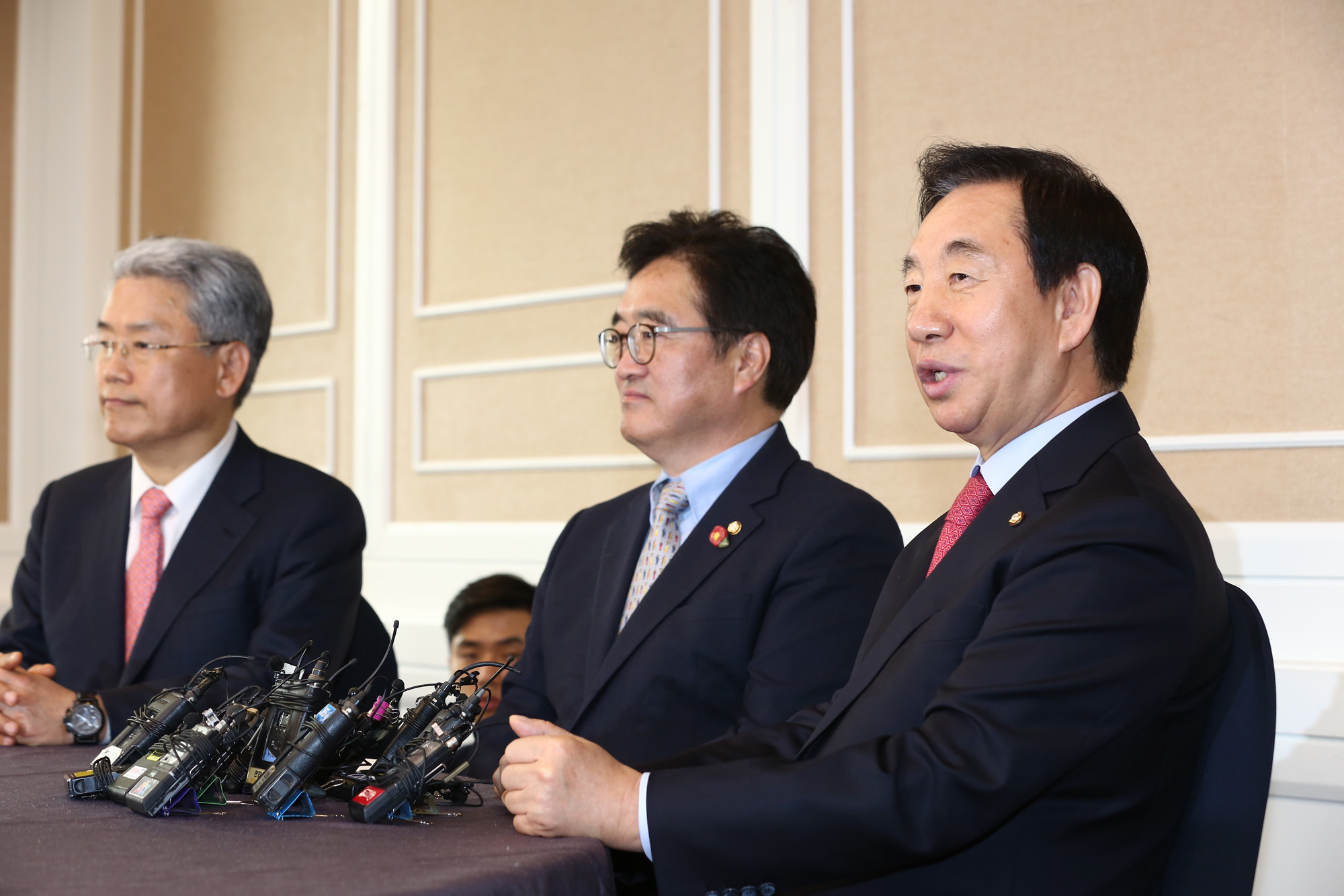 정치국회;여야원내대표회동