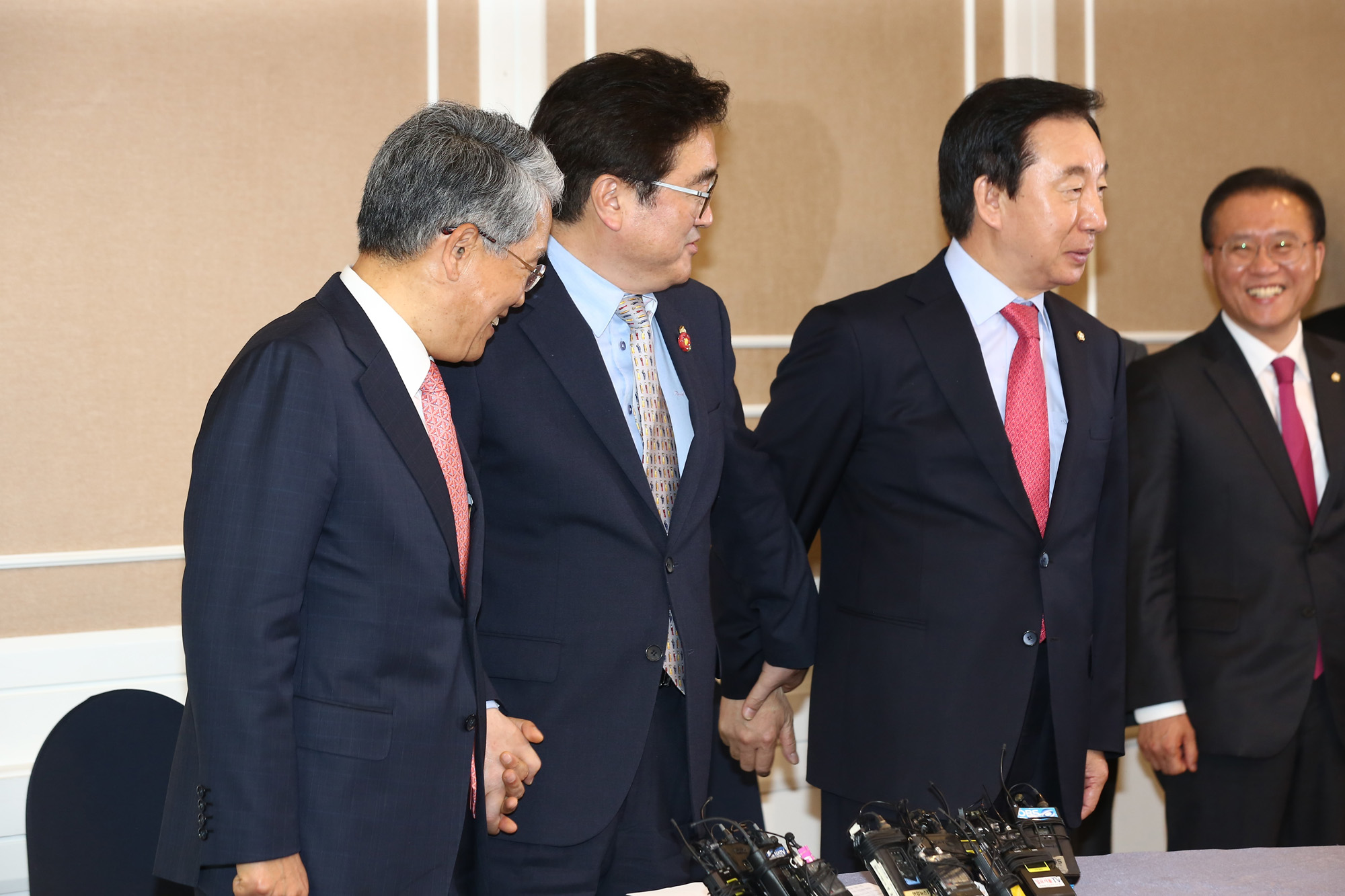 정치국회;여야원내대표회동