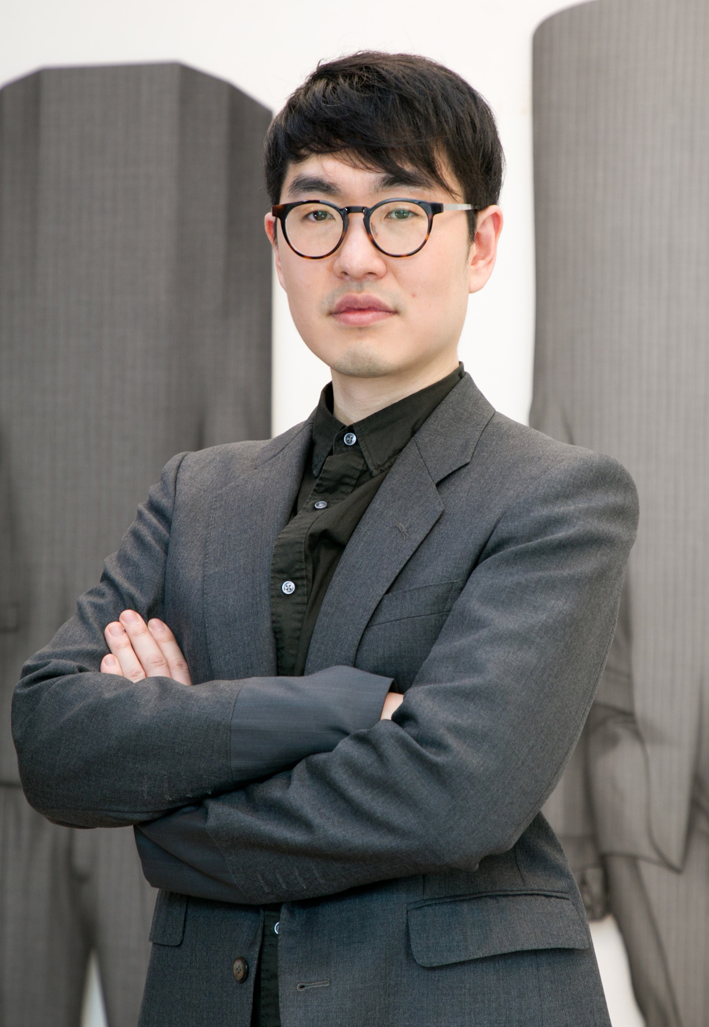 손문일;화가;아티스트;화가의방