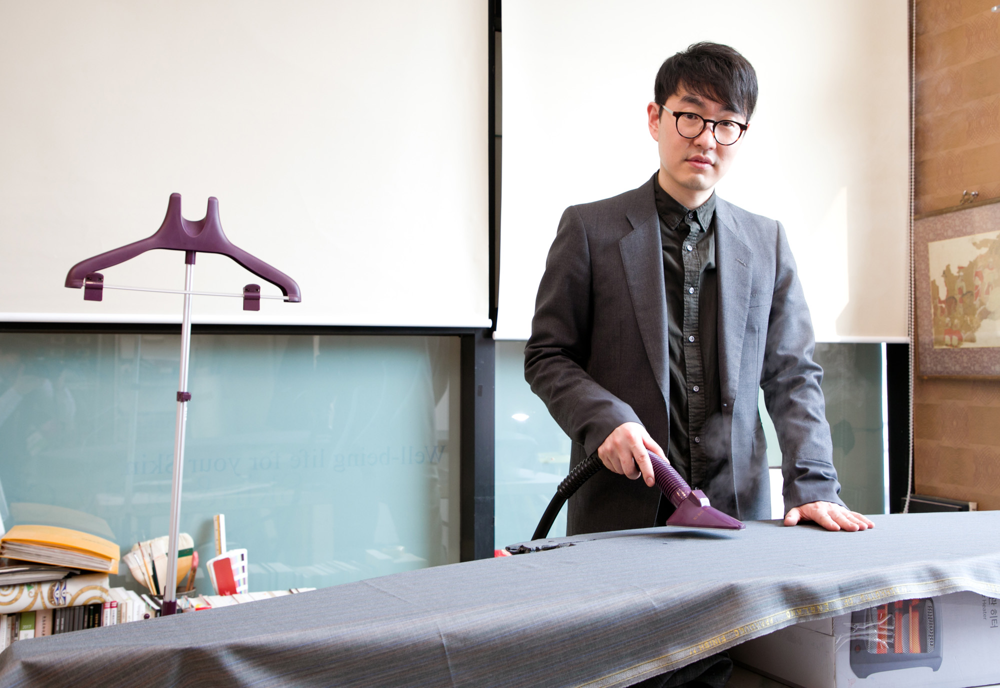 손문일;화가;아티스트;화가의방