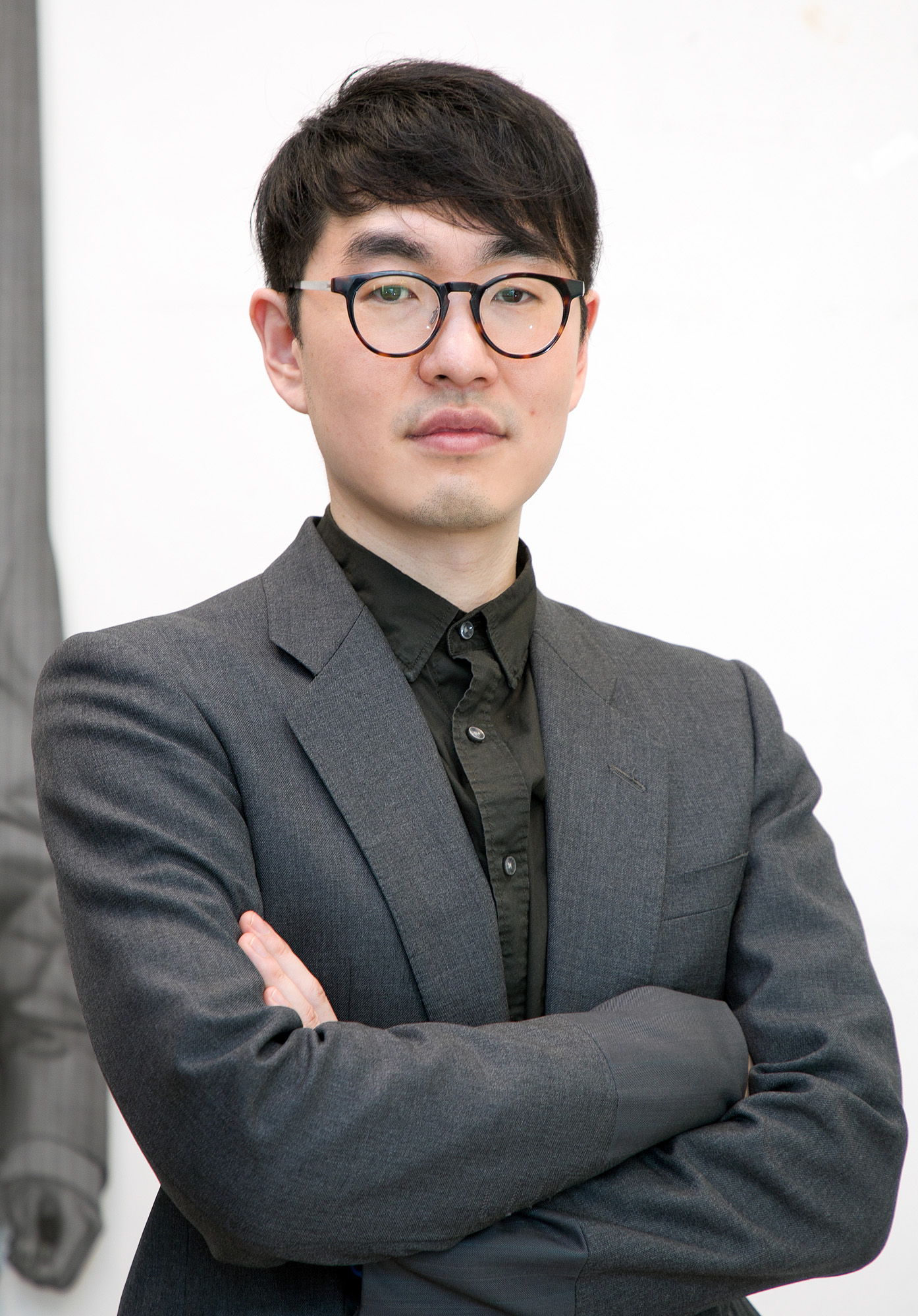 손문일;화가;아티스트;화가의방