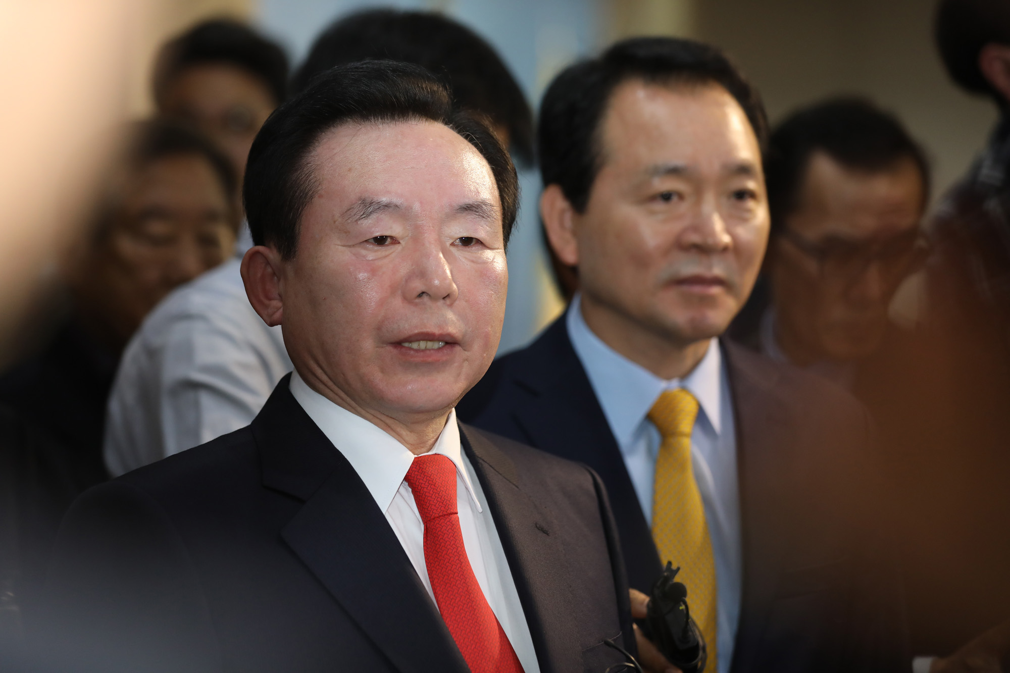 정치국회;이인제;충남도지사출마