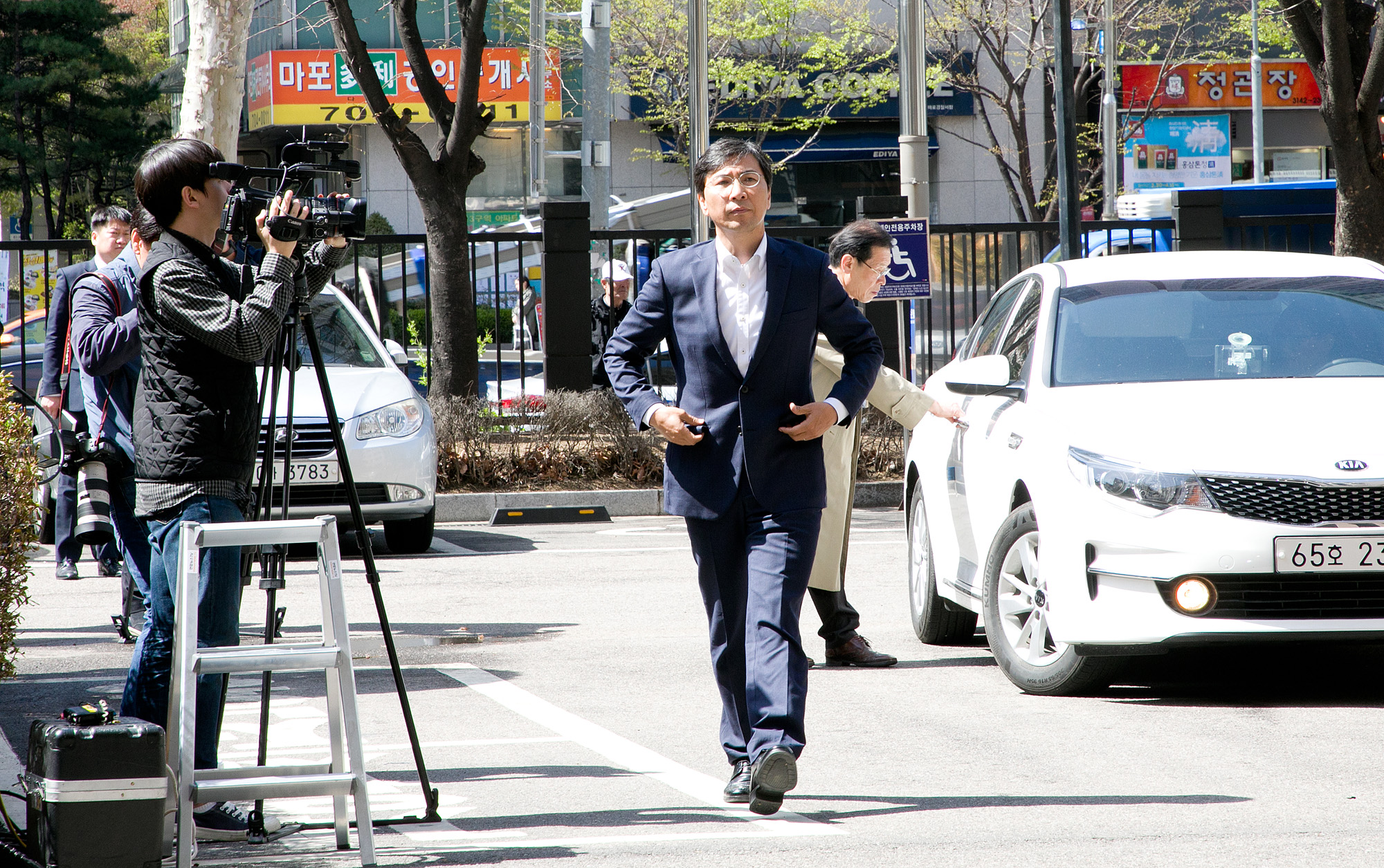 안희정;안희정미투;안희정영장실질심사;충남도지사