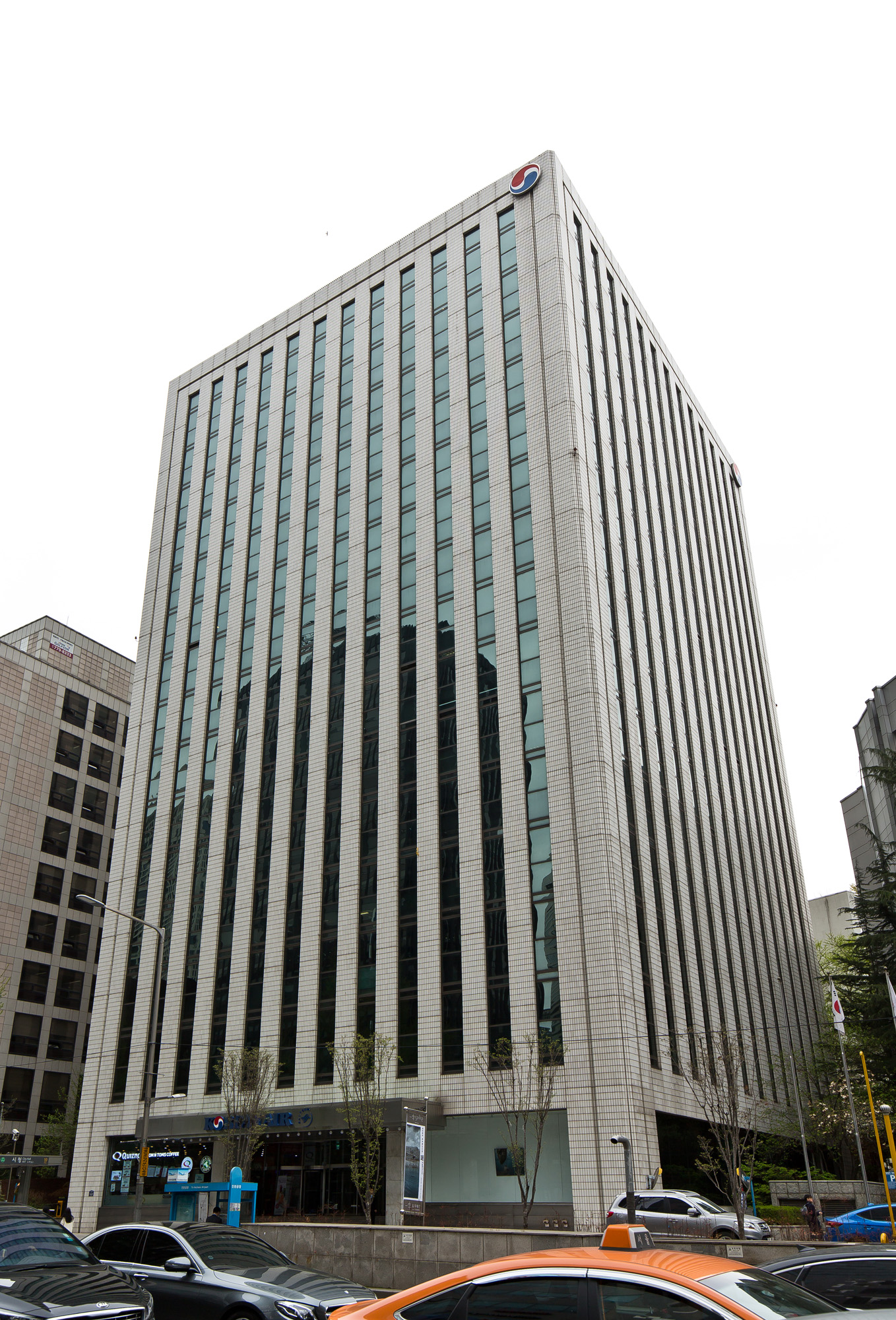 사회;사건사고;대기업;항공운송업;대한항공;한진그룹;KAL대한항공빌딩;대한항공서소문사옥;조현아;조현민;대한항공갑질;오너집안갑질폭로