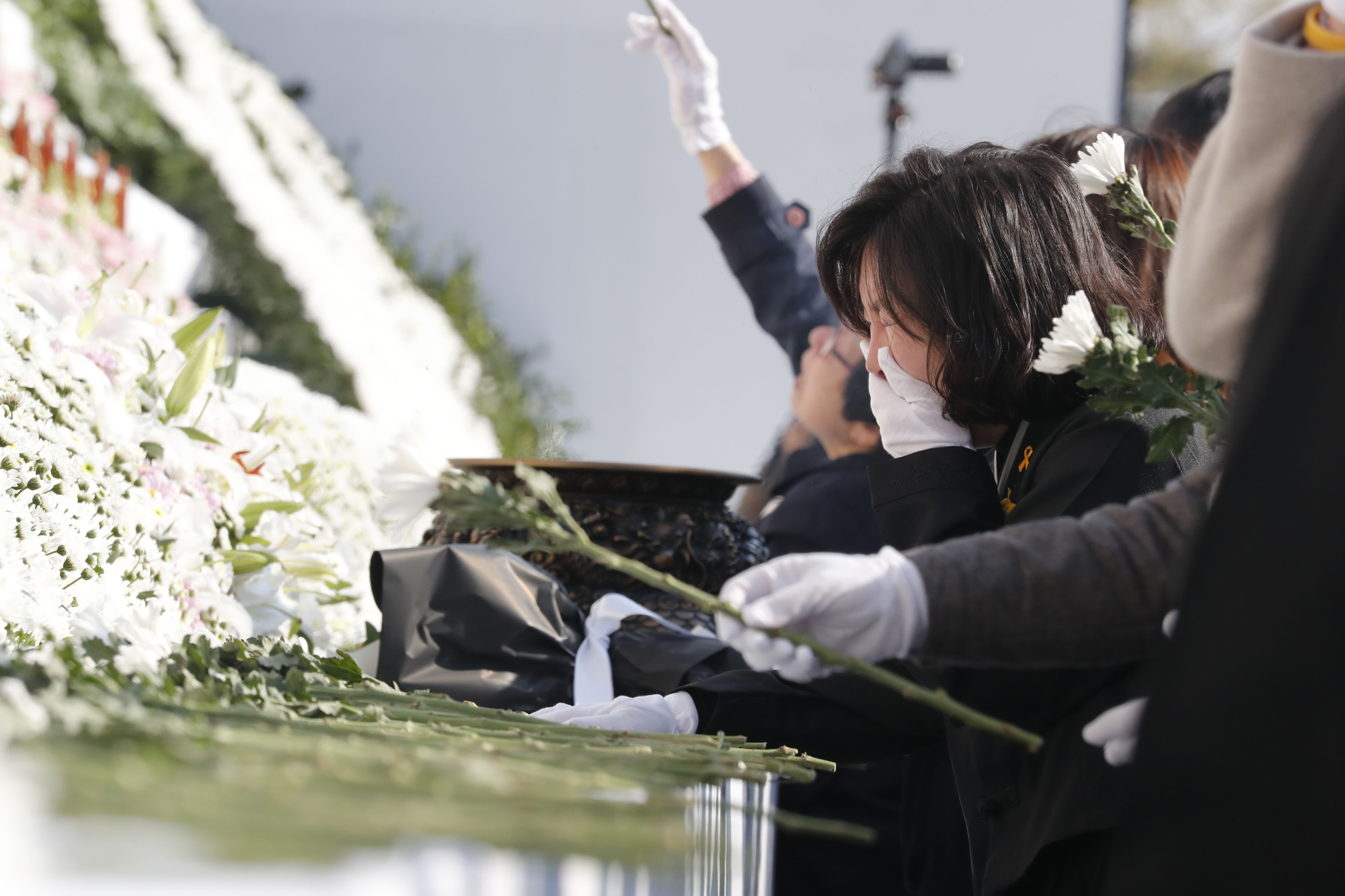 사회;사건;사고;세월호;추모식;4주기;이낙연;유가족;헌화;안산;단원고;추모공원