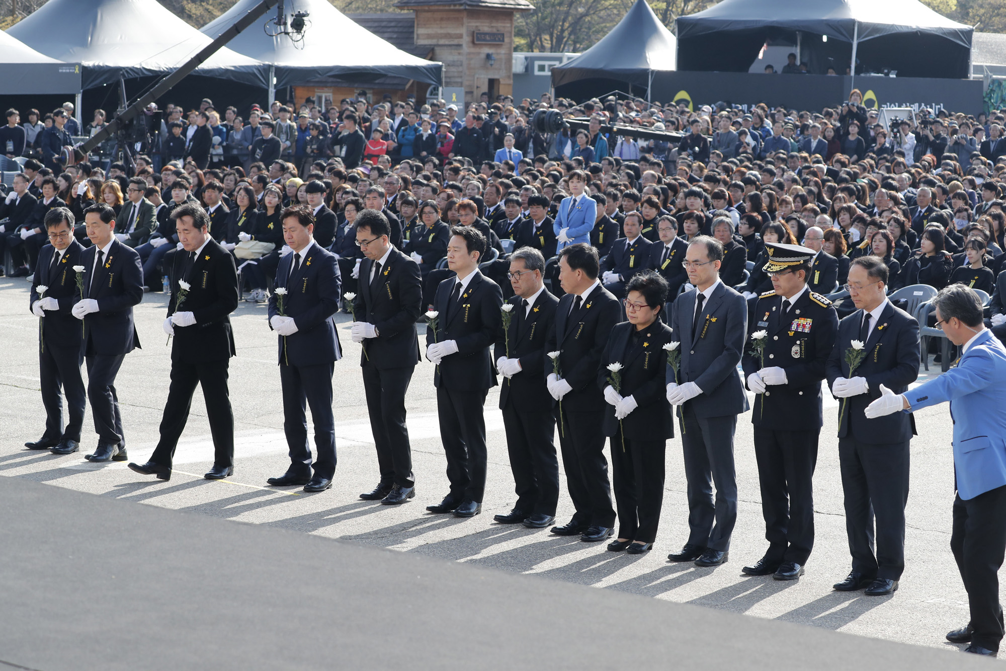 사회;사건;사고;세월호;추모식;4주기;이낙연;유가족;헌화;안산;단원고;추모공원