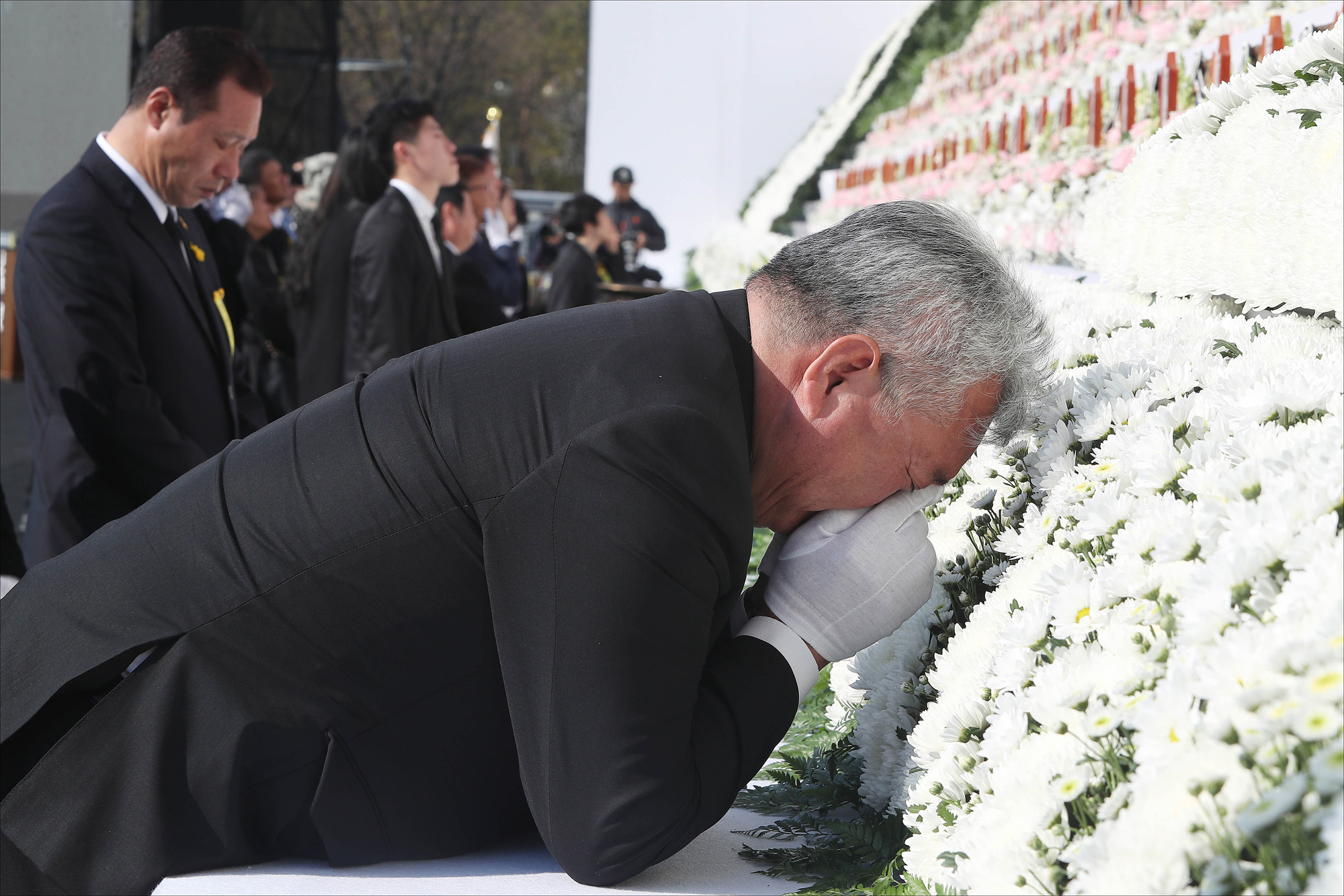 사회;사건;사고;세월호;추모식;4주기;이낙연;유가족;헌화;안산;단원고;추모공원