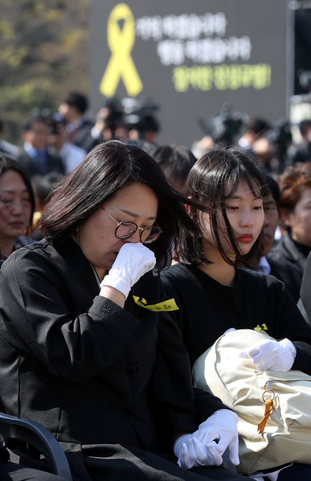 사회;사건;사고;세월호;추모식;4주기;이낙연;유가족;헌화;안산;단원고;추모공원