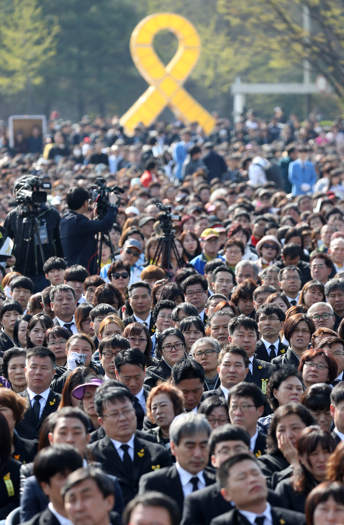 사회;사건;사고;세월호;추모식;4주기;이낙연;유가족;헌화;안산;단원고;추모공원