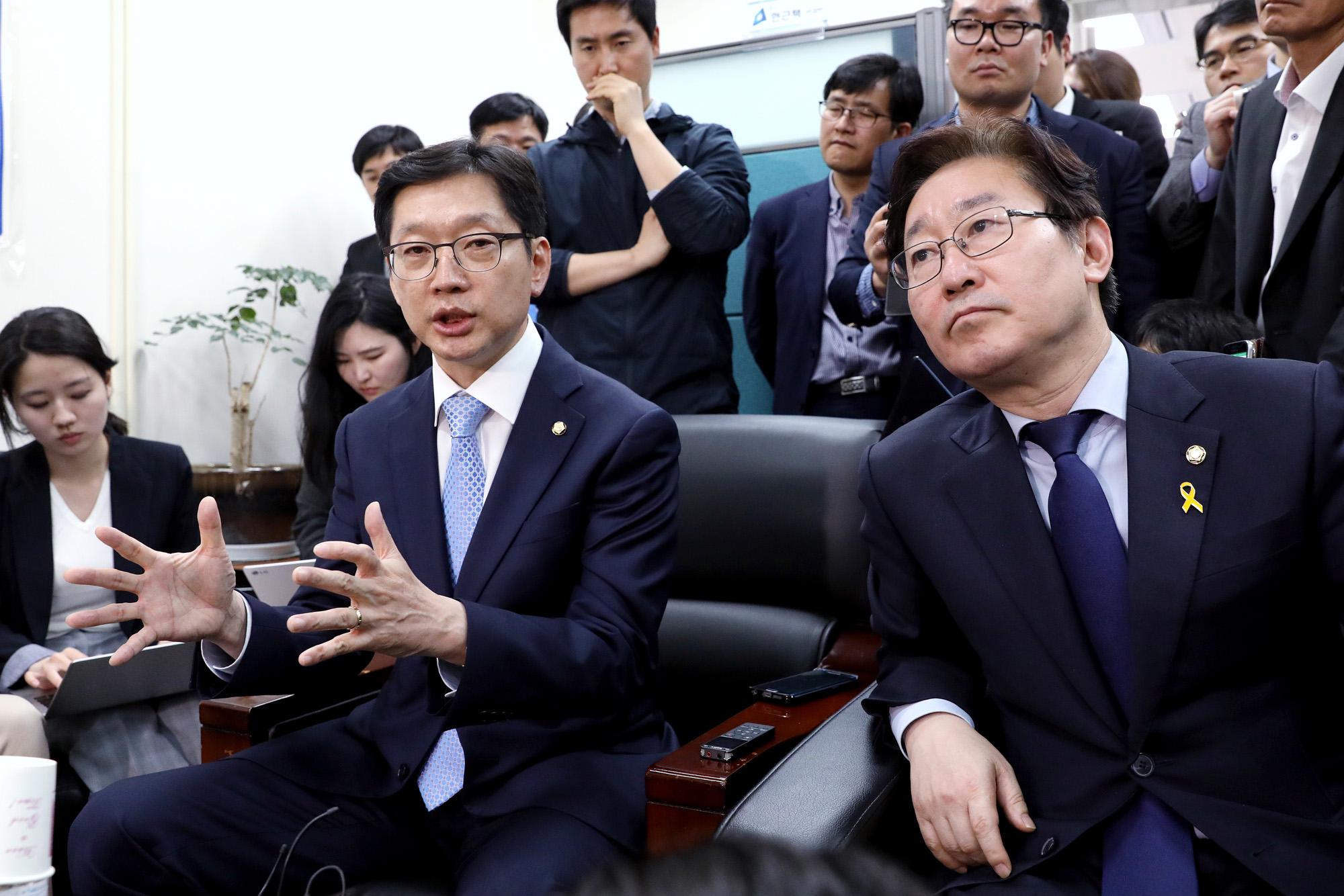 정치국회;김경수의원;드루킹