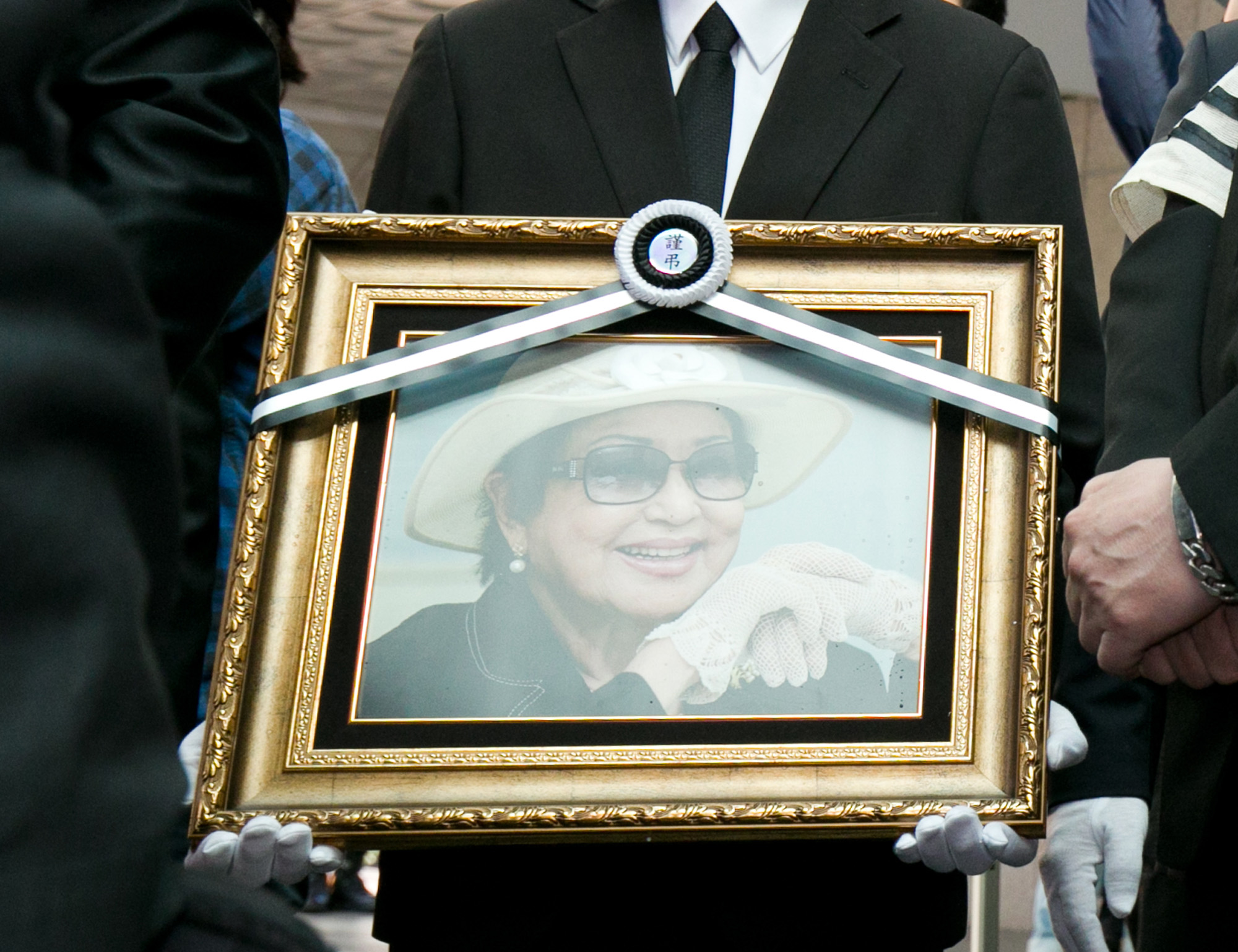 최은희;은막의여왕;신상옥;신정균