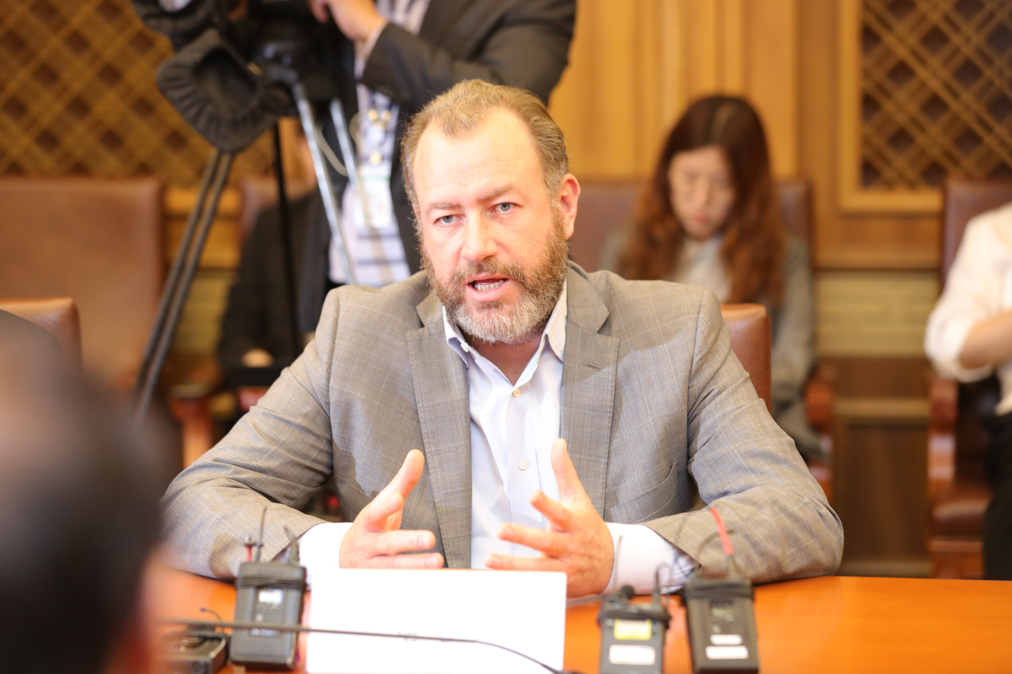 정치국회;한국GM;댄암만GM총괄사장;홍영표위원장;한국GM대책특위