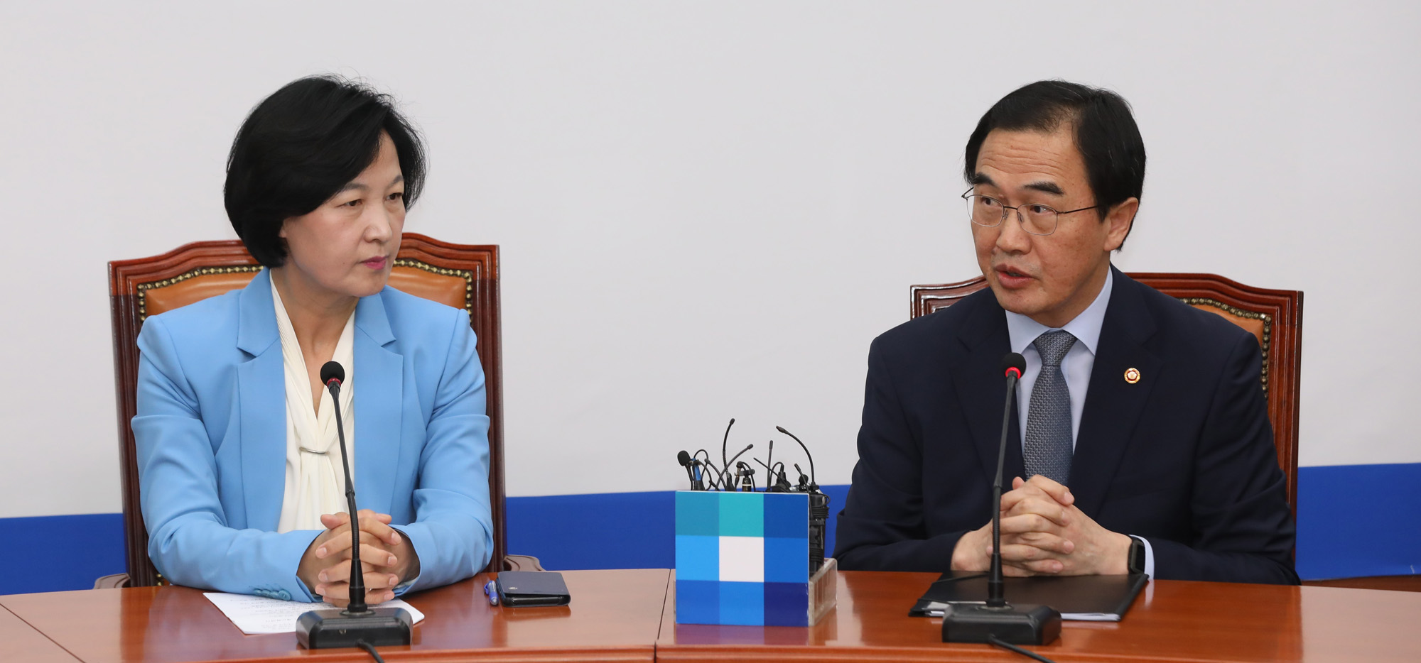 정치국회;조명균통일부장관;남북정상회담결과보고