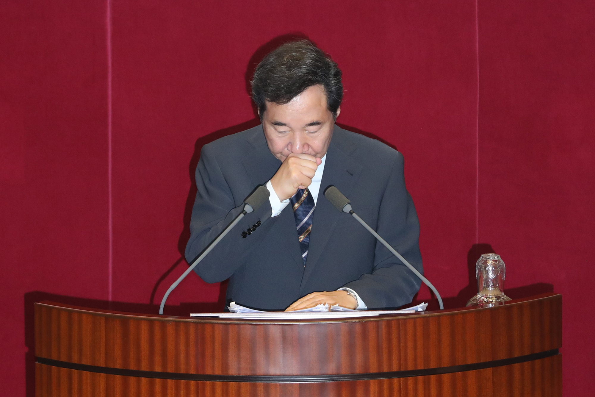 정치국회;국무총리;이낙연;시정연설;추경예산