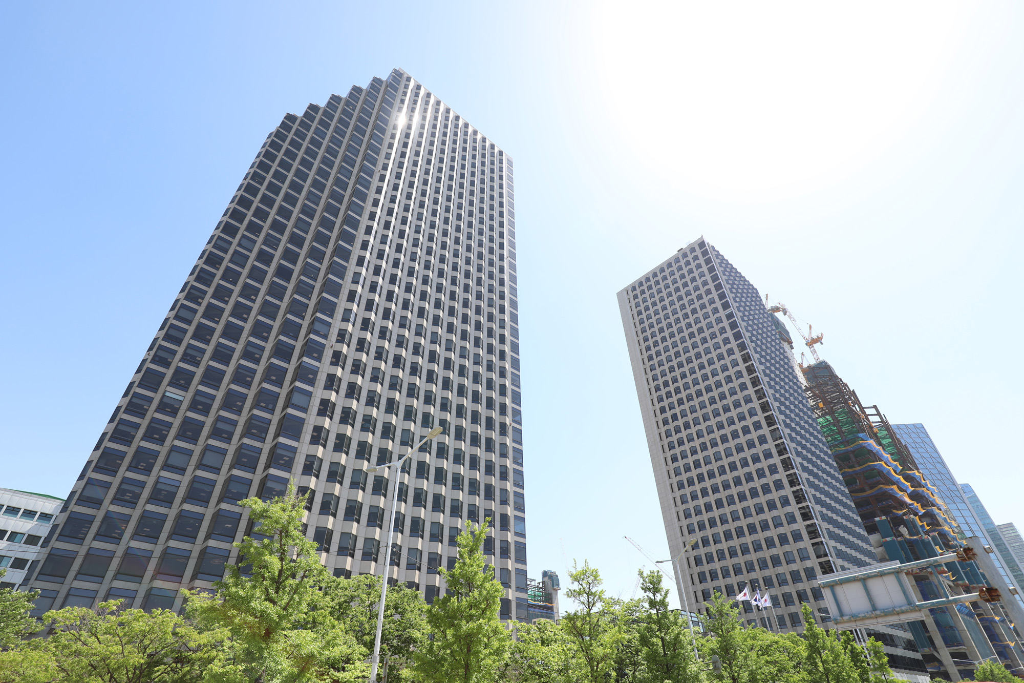 경제;건물;LG트윈타워;쌍둥이빌딩;엘지쌍둥이빌딩;고구본무회장