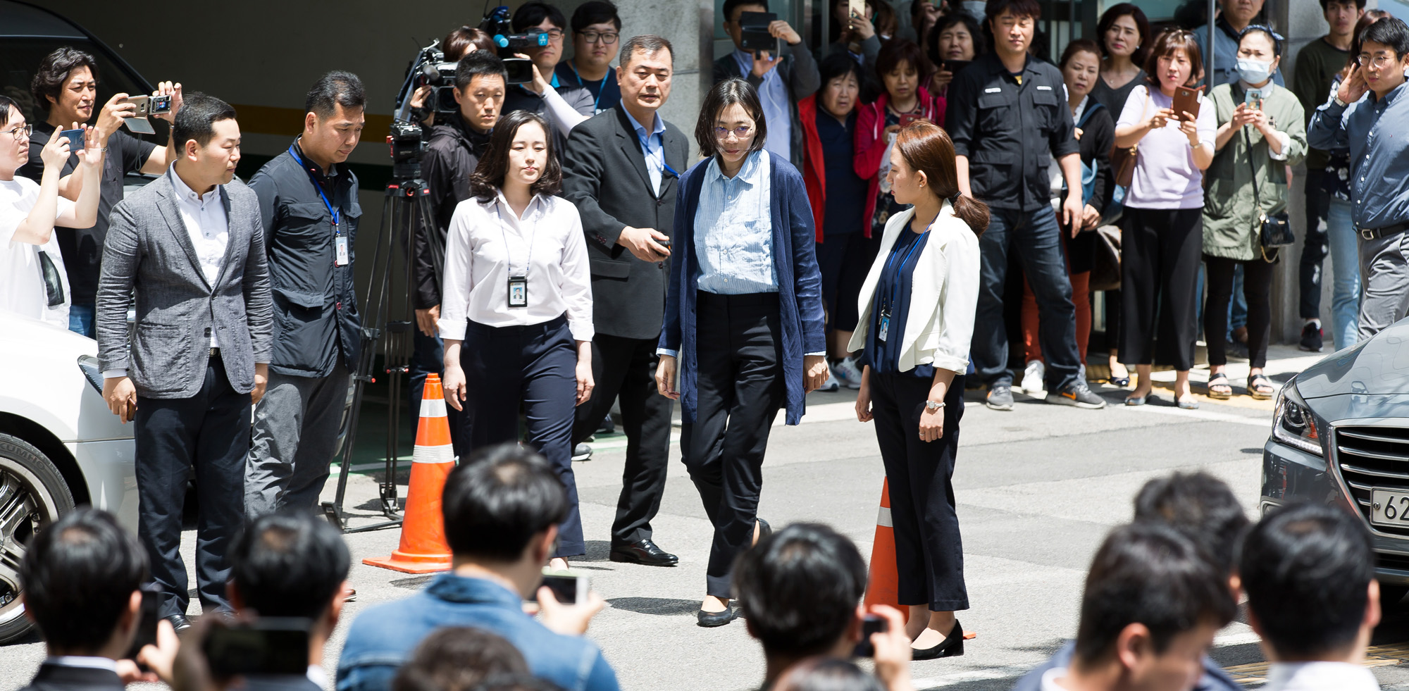 사회;사건사고;땅콩회항사건;갑질사건;대한항공;한진그룹;조현아;조현아전대한항공부사장;필리핀가사도우미;가사도우미불법고용;서울출입국외국인청