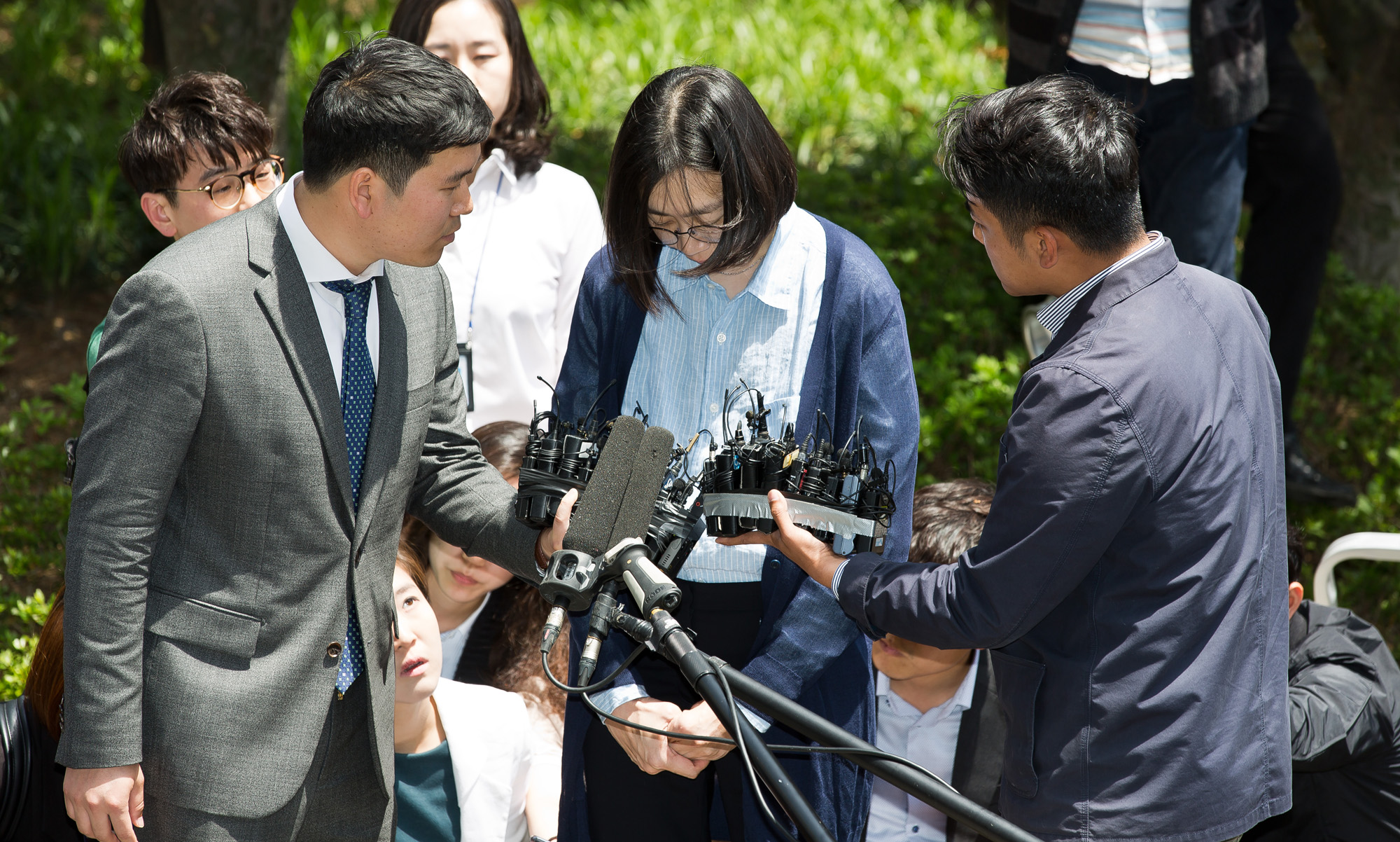 사회;사건사고;땅콩회항사건;갑질사건;대한항공;한진그룹;조현아;조현아전대한항공부사장;필리핀가사도우미;가사도우미불법고용;서울출입국외국인청