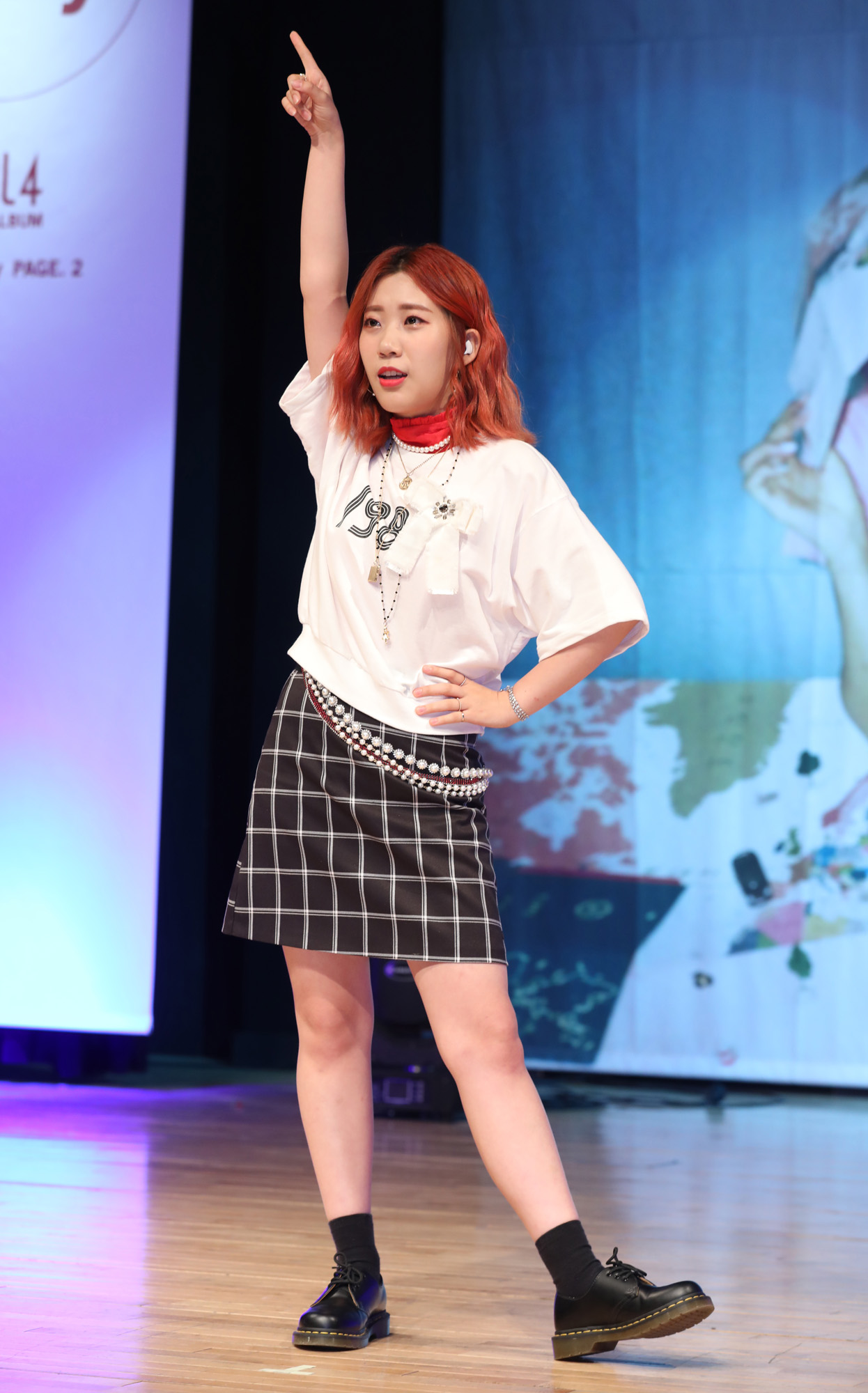 볼빨간사춘기;안지영;우지윤;고막여친