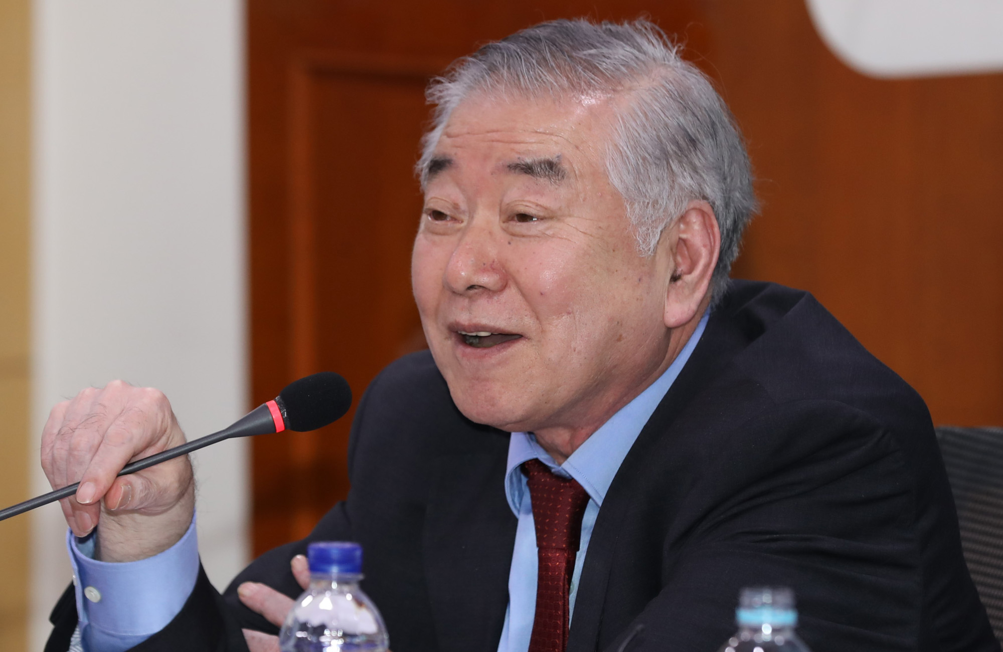 정치국회;문정인특보