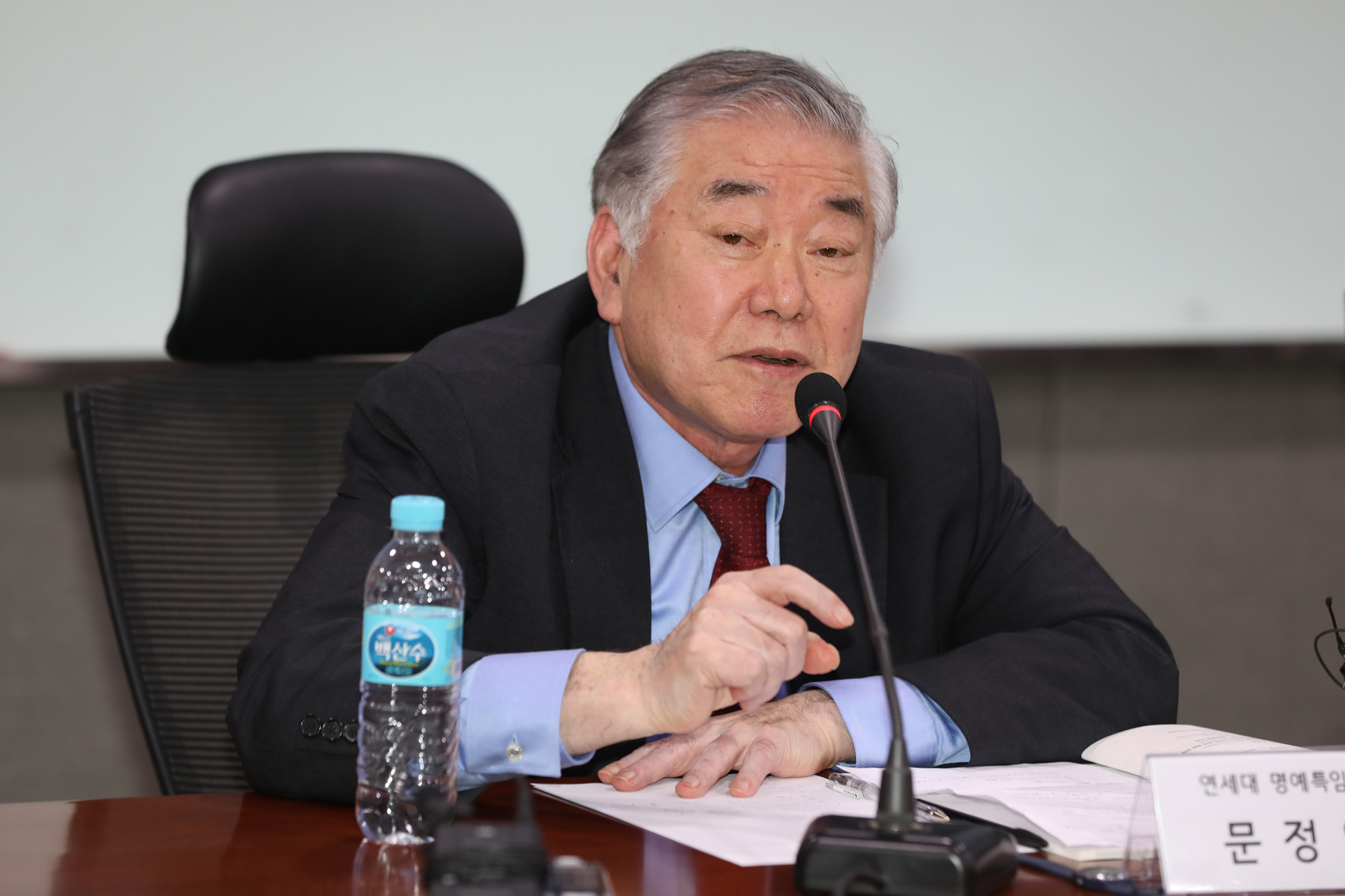 정치국회;문정인특보